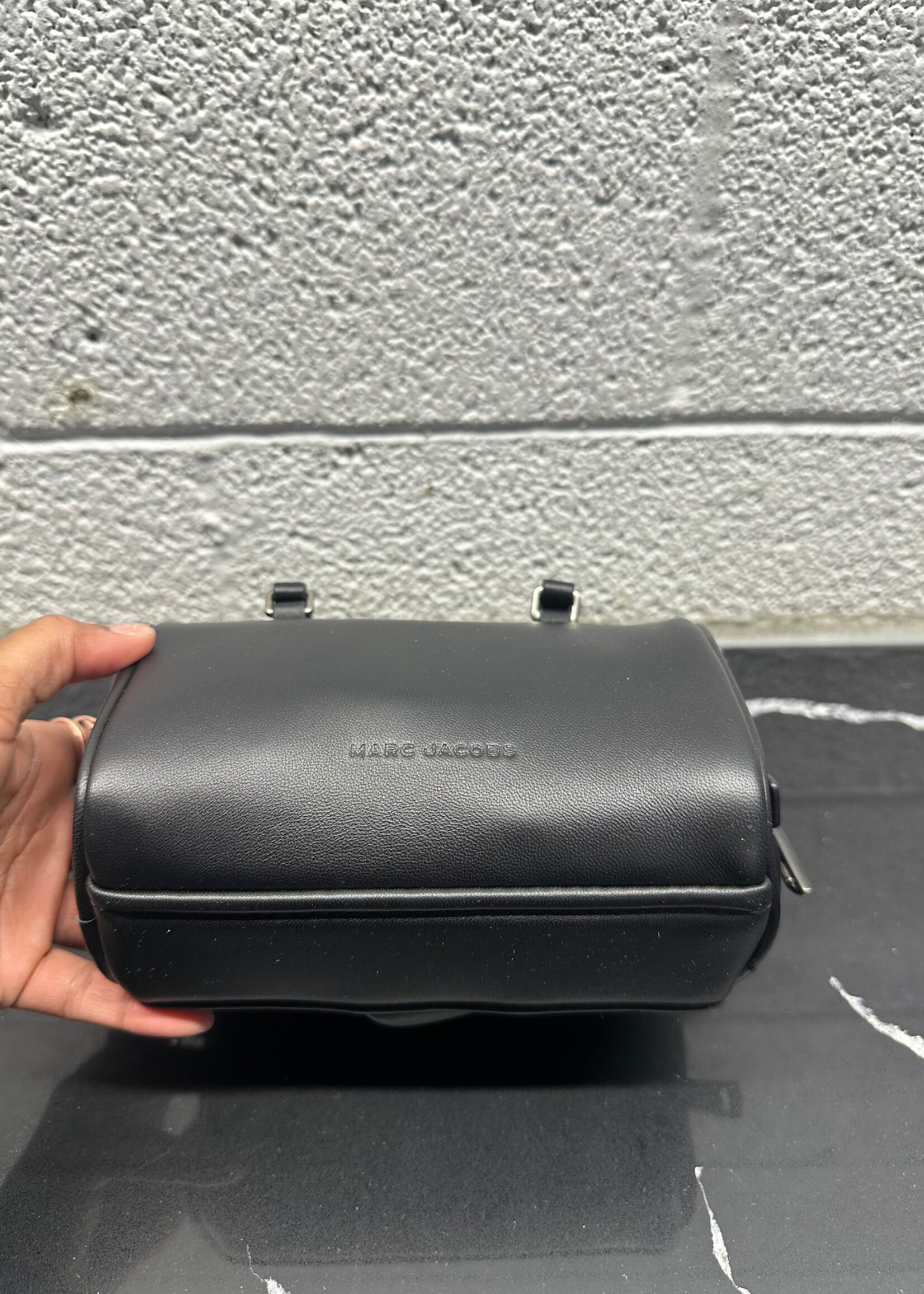 Marc Jacobs Micro Wave Black Crossbody