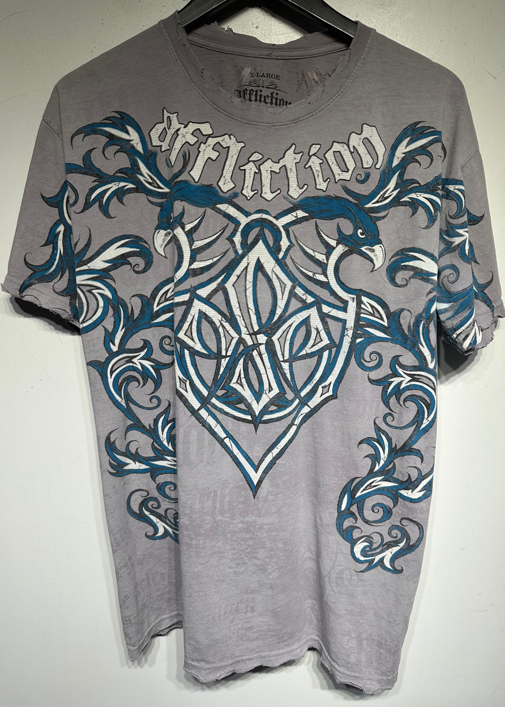 Affliction Grey Blue Tribal Cross AOP Tee XL