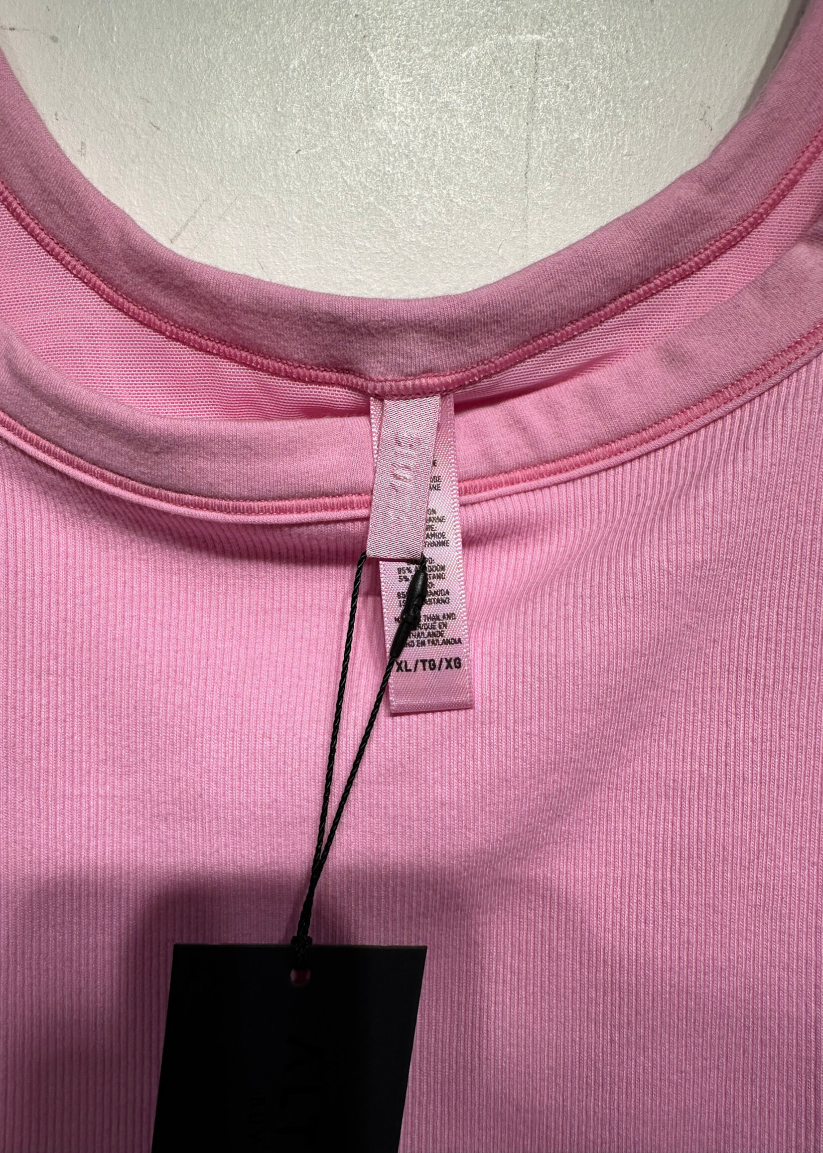 Skims Pink Romper Fem XL