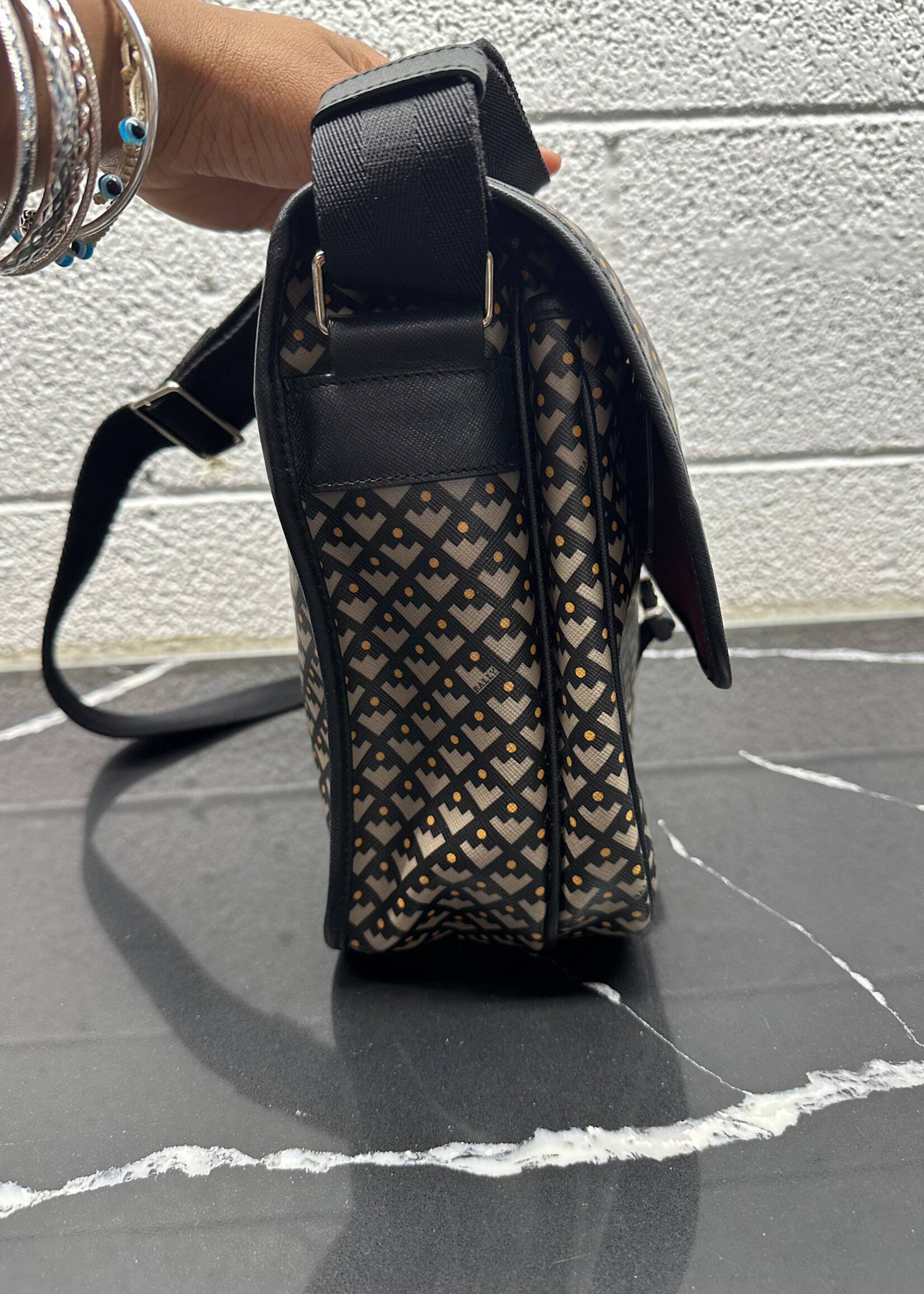 Bally Eiger Messenger Bag