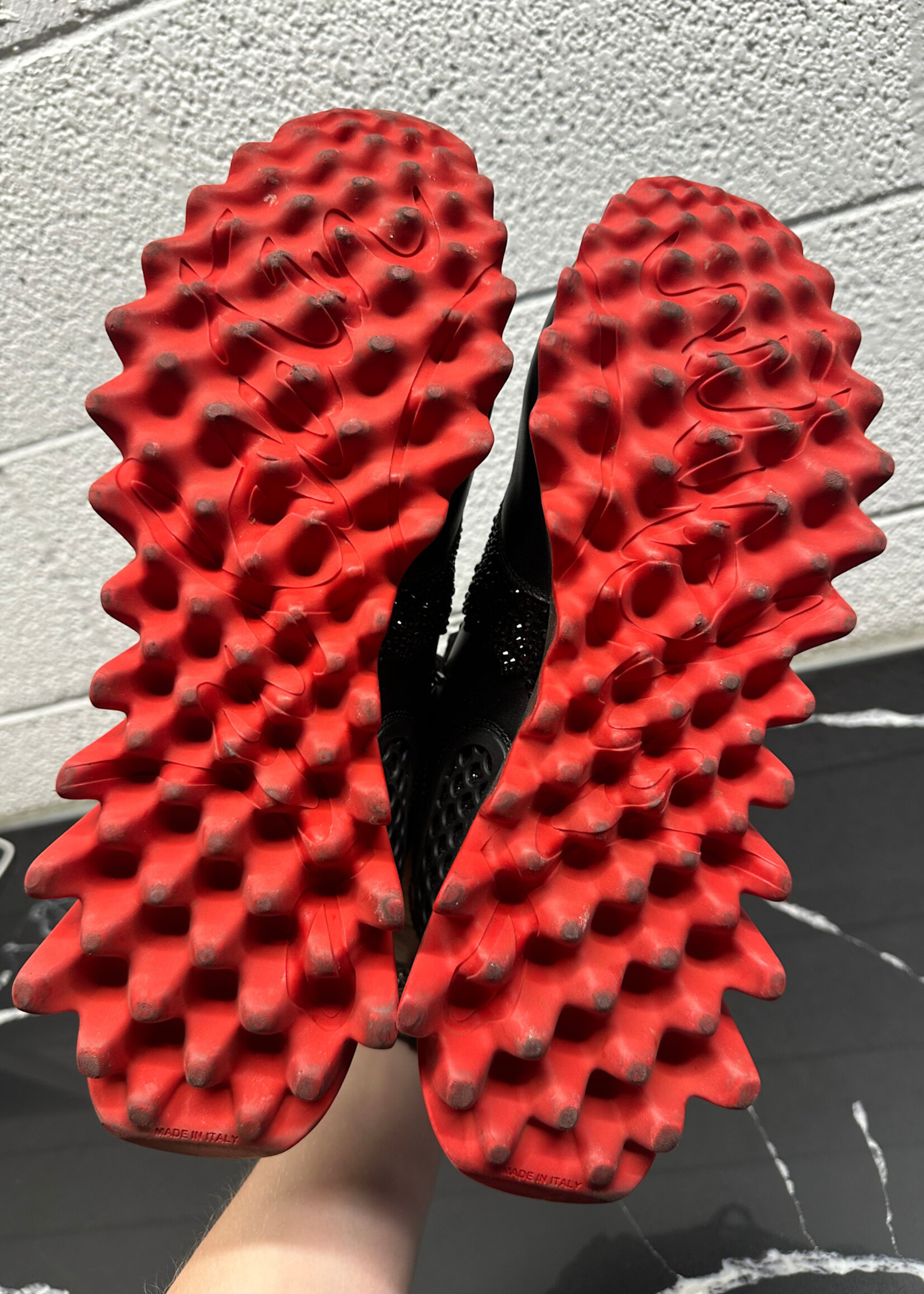 Christian Louboutin Loubishark Sneakers 41/8