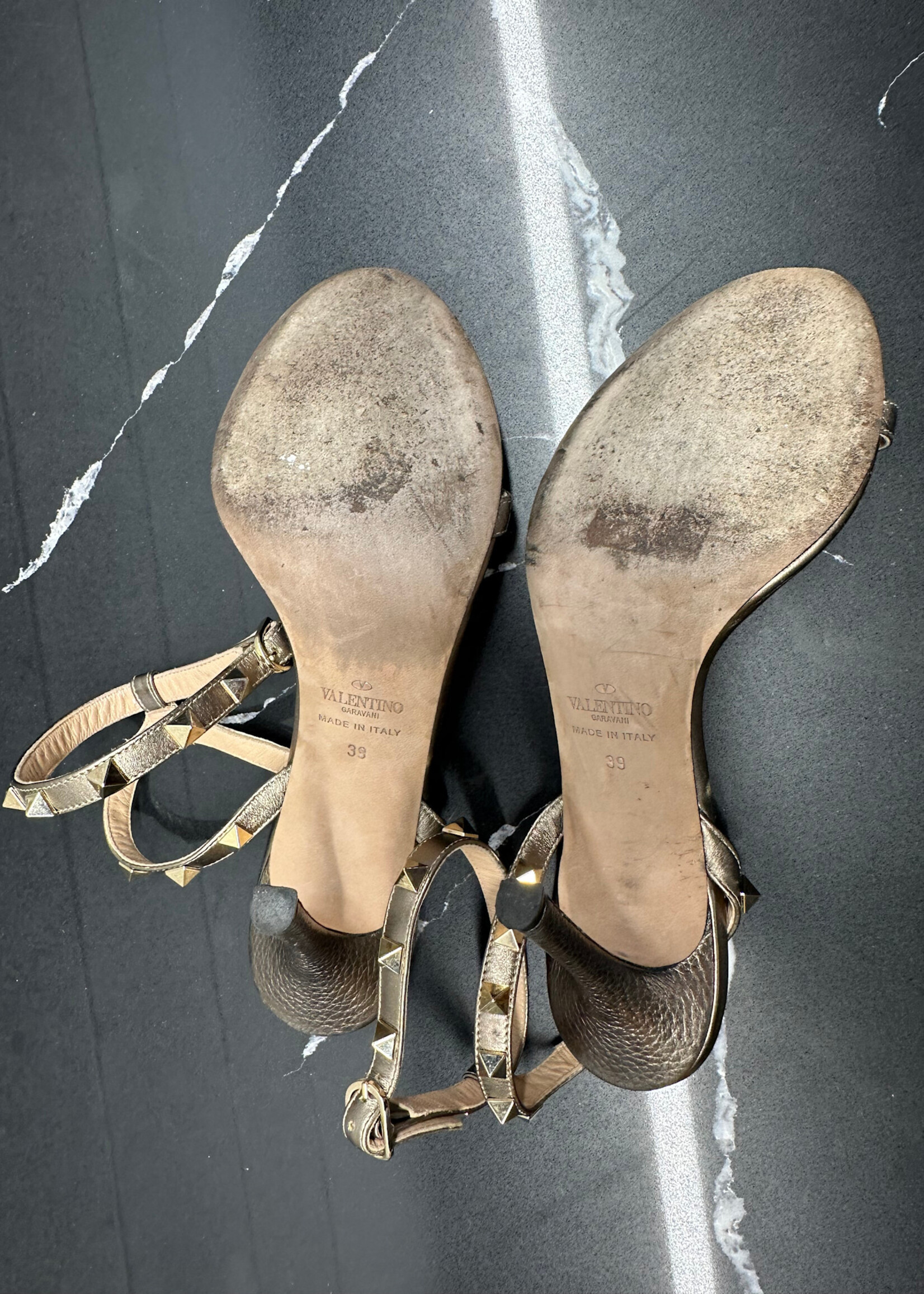 Valentino Studded Gold Heels Fem 39/6.5