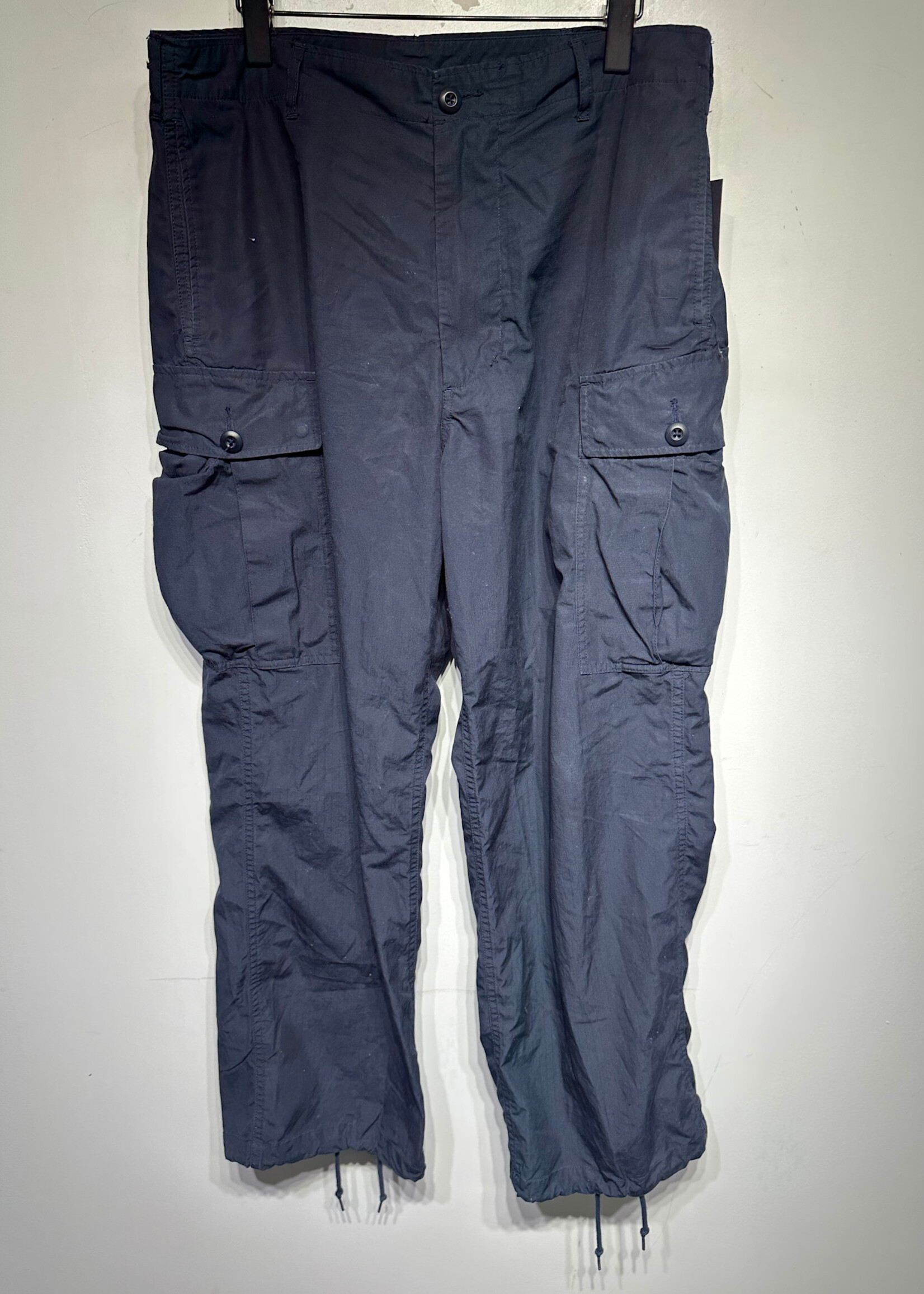 Beams Dark Navy Cargo Pants Masc 34