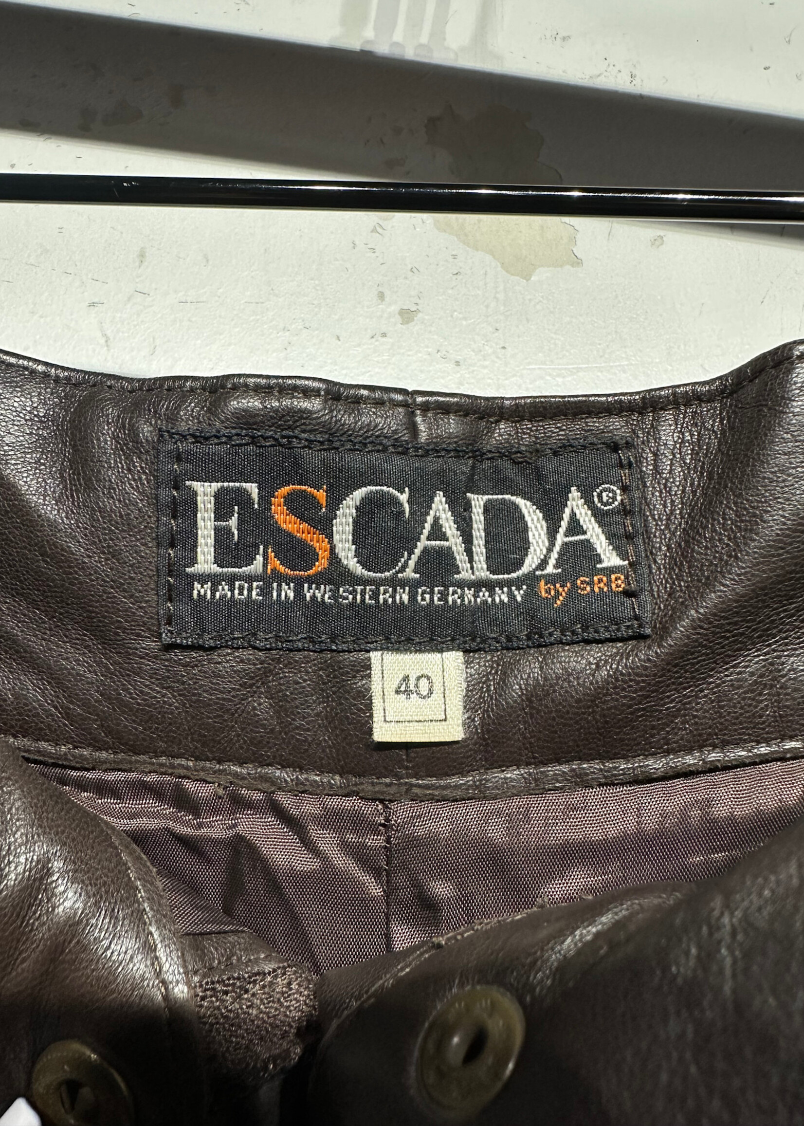 Escada Brown Leather Pleated Pants 28 Fem