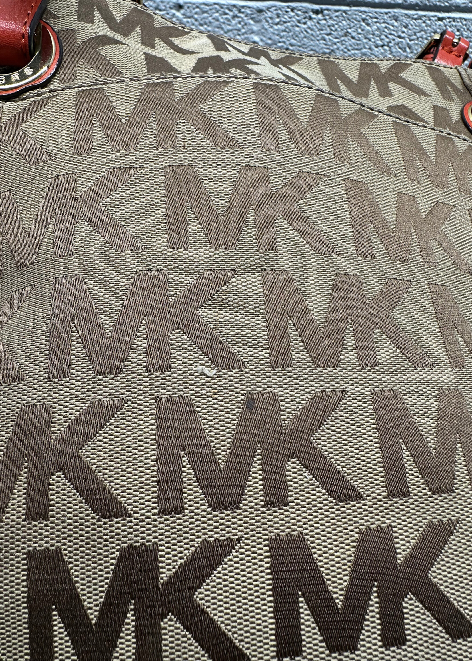 MK MONOGRAM ORANGE STRAP SHOULDER BAG