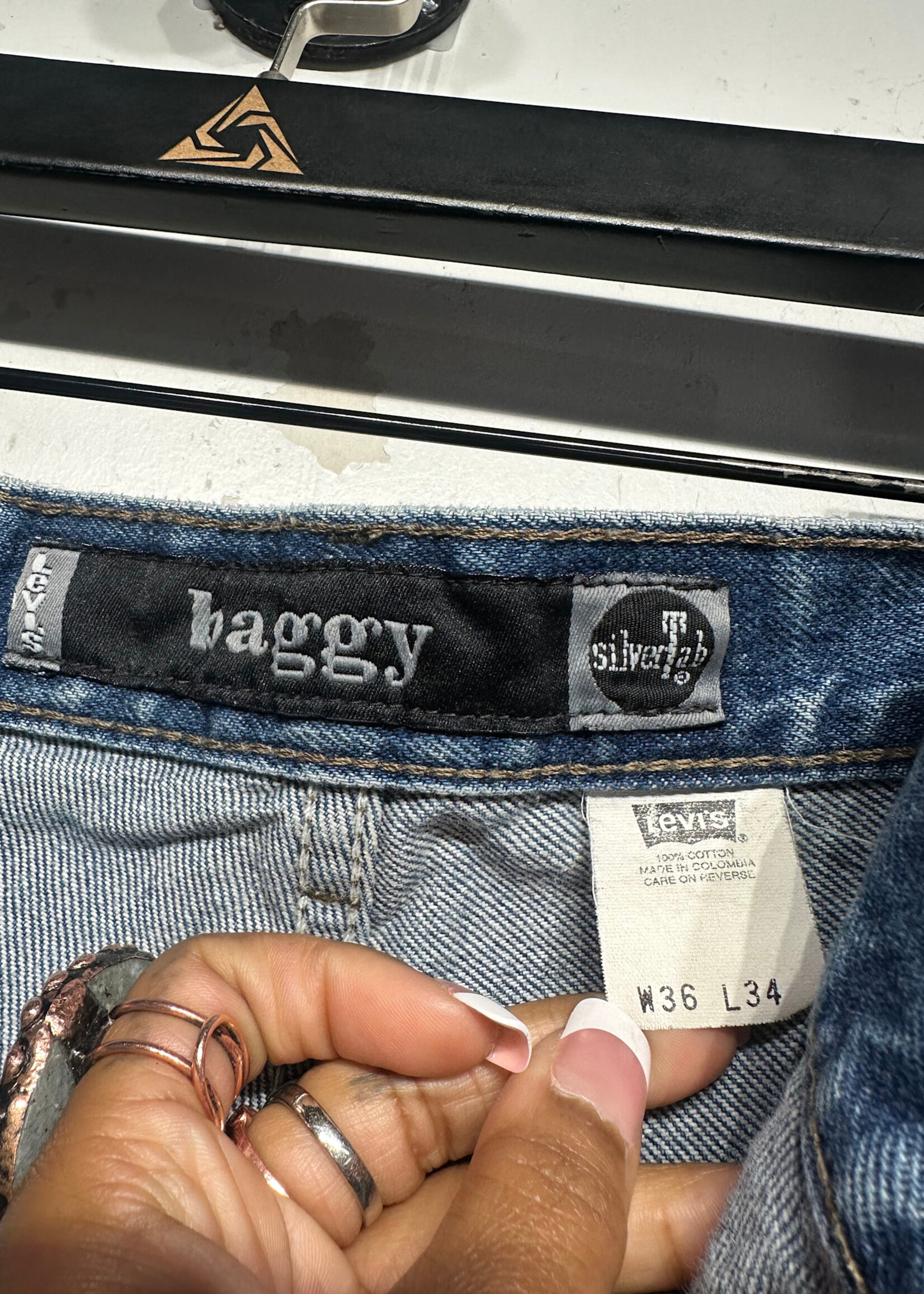 Levi's 01 Mid Wash Baggy Jeans Masc 36