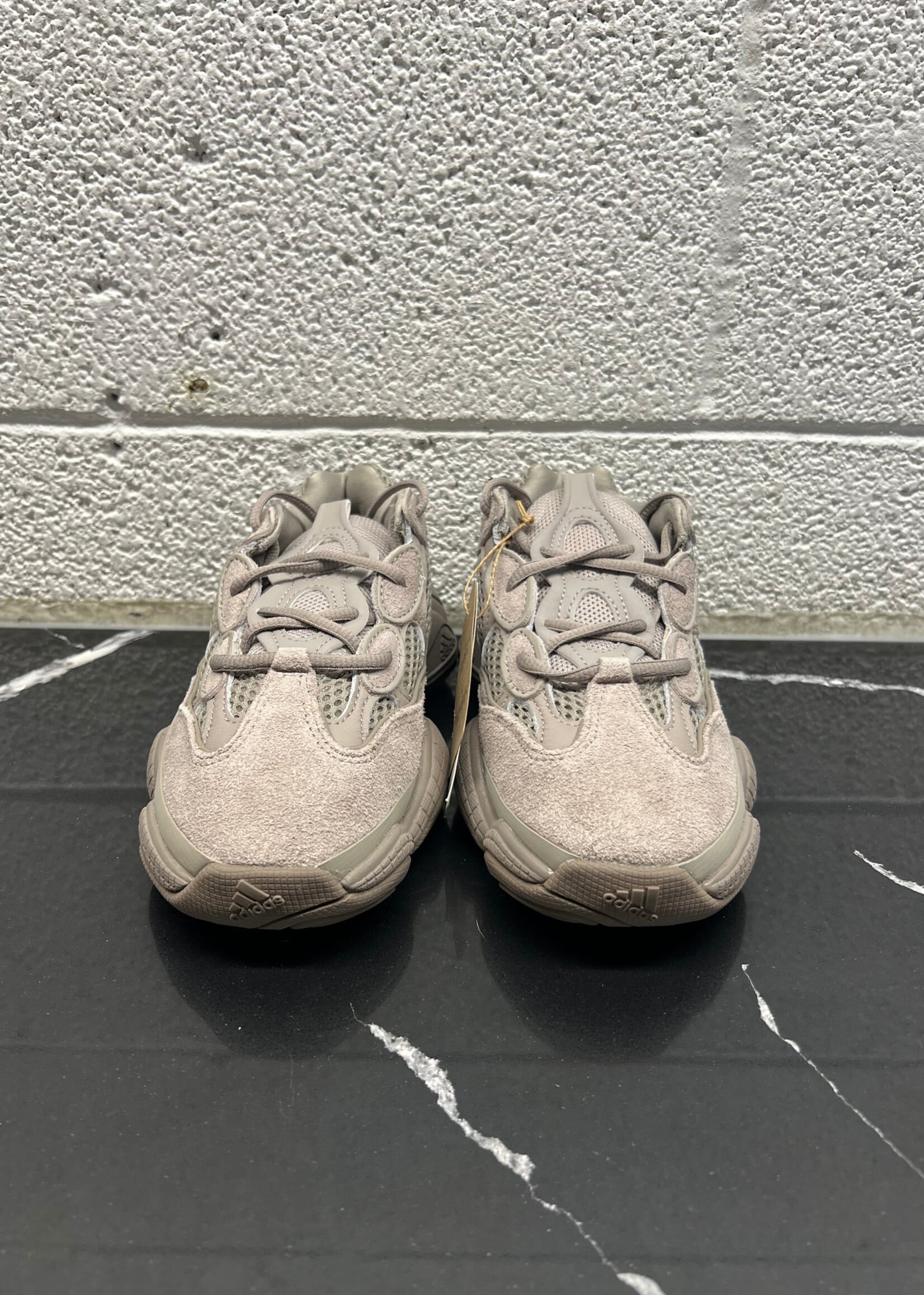 Yeezy 500 NWT Taupe Fem 6.5