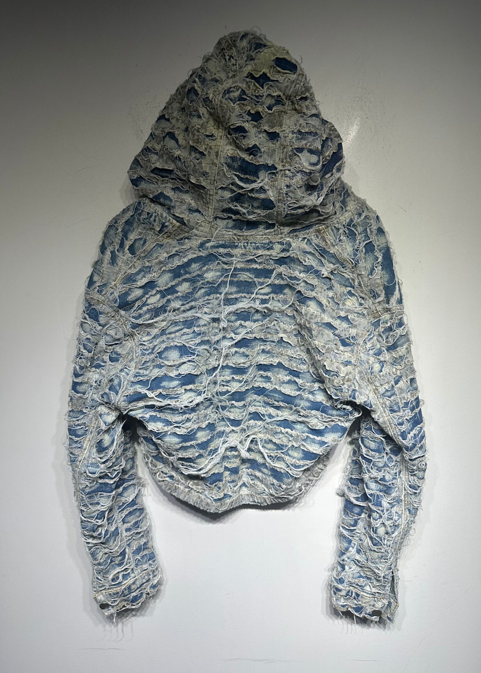 Akira Light Wash Distresseed Jacket L Fem