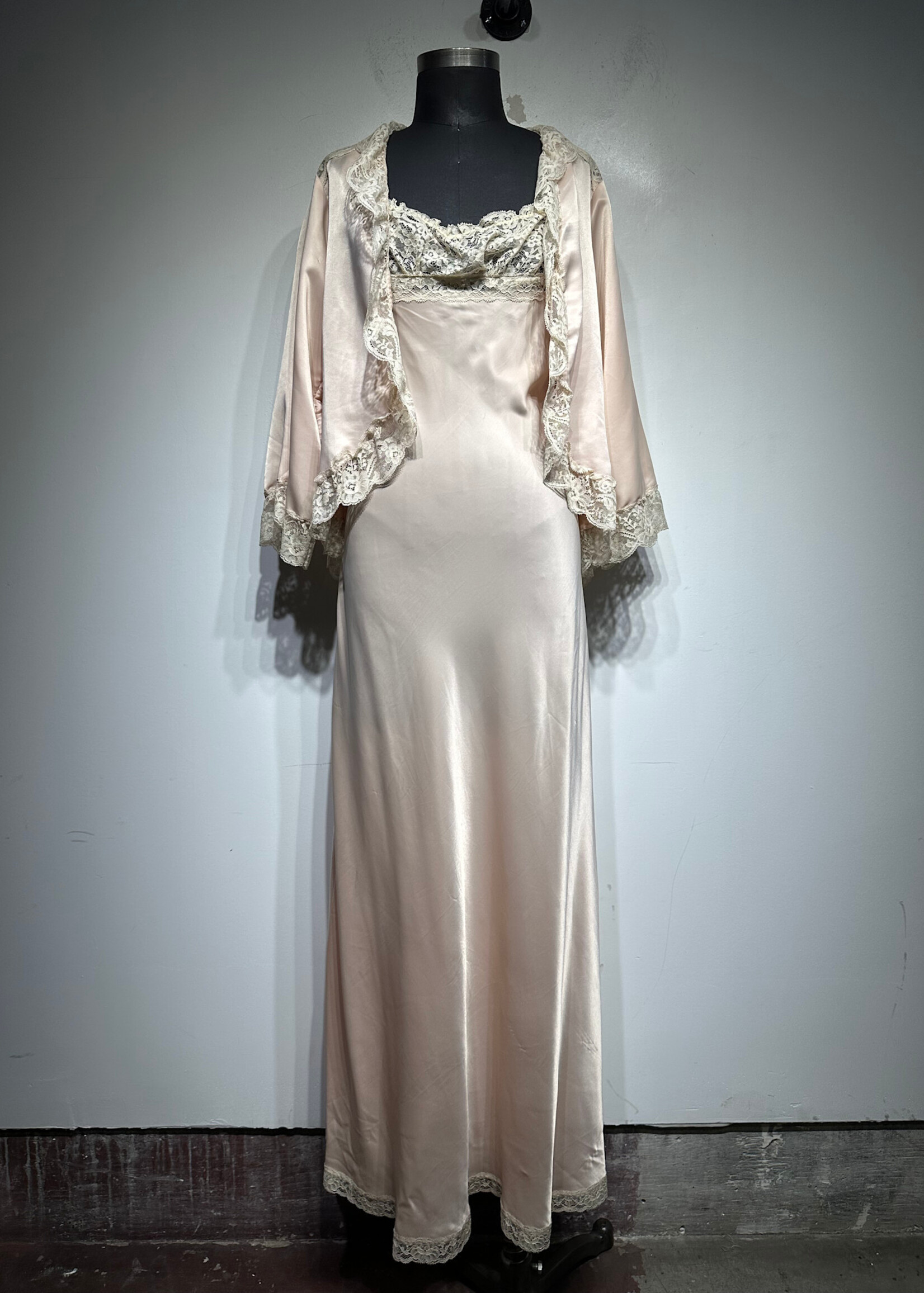 Lindsey Roscoe Light Pink Satin Slip Dress Jacket Set S