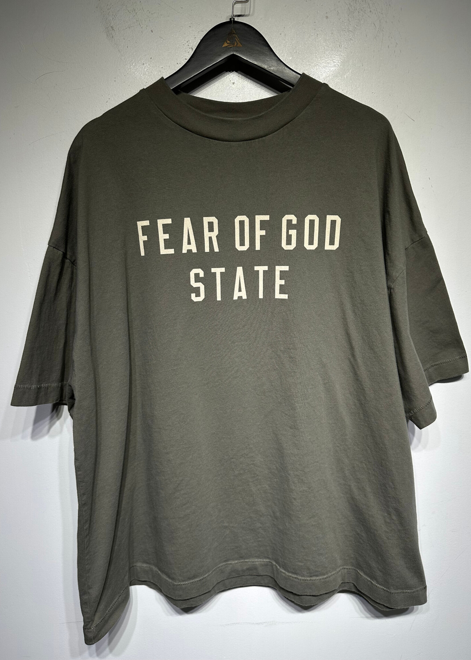 Fear Of God Essentials "F.O.G. State" Tee Masc L Fits XL