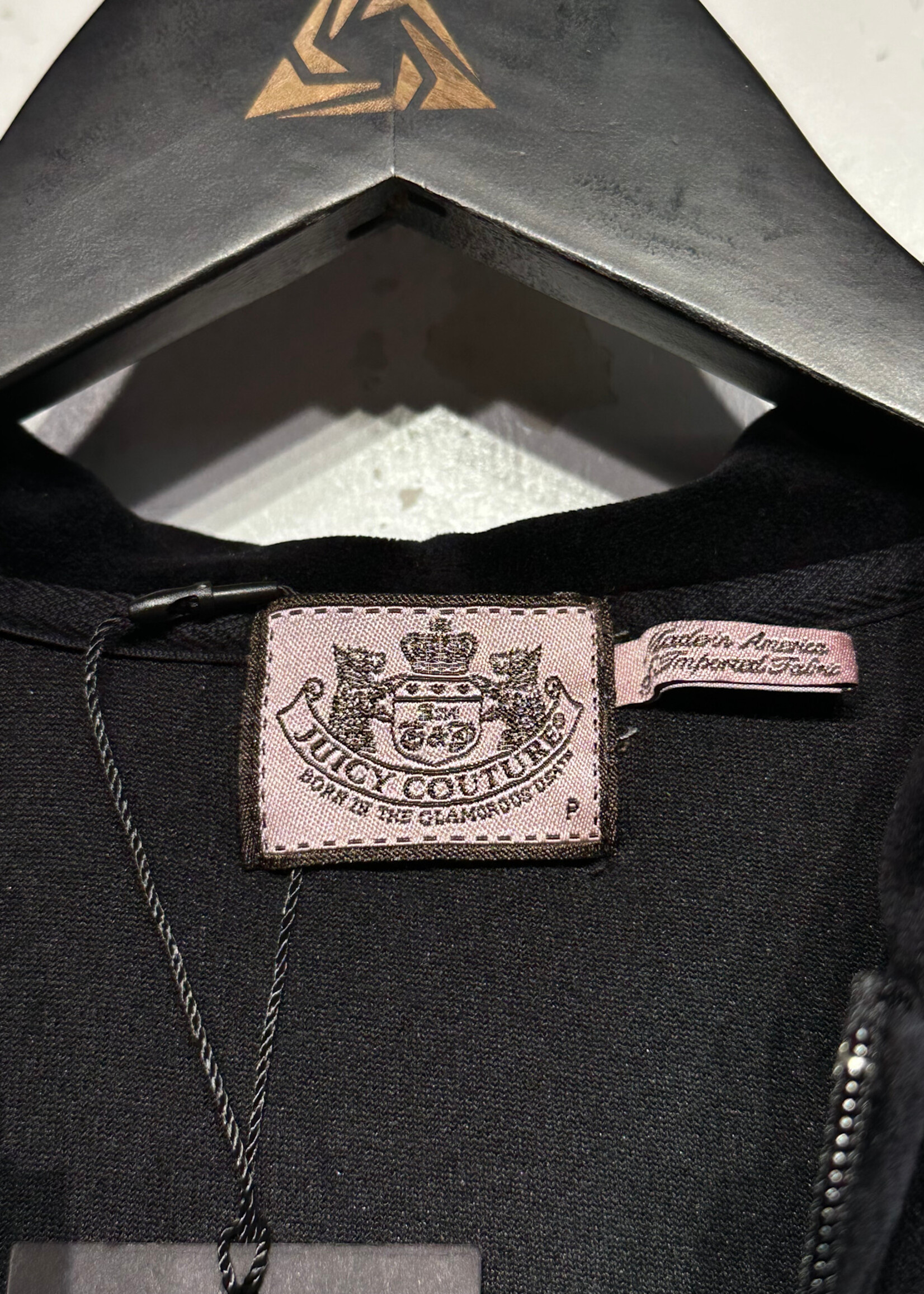 Juicy Couture Y2K Black Velvet Zipup Fem S