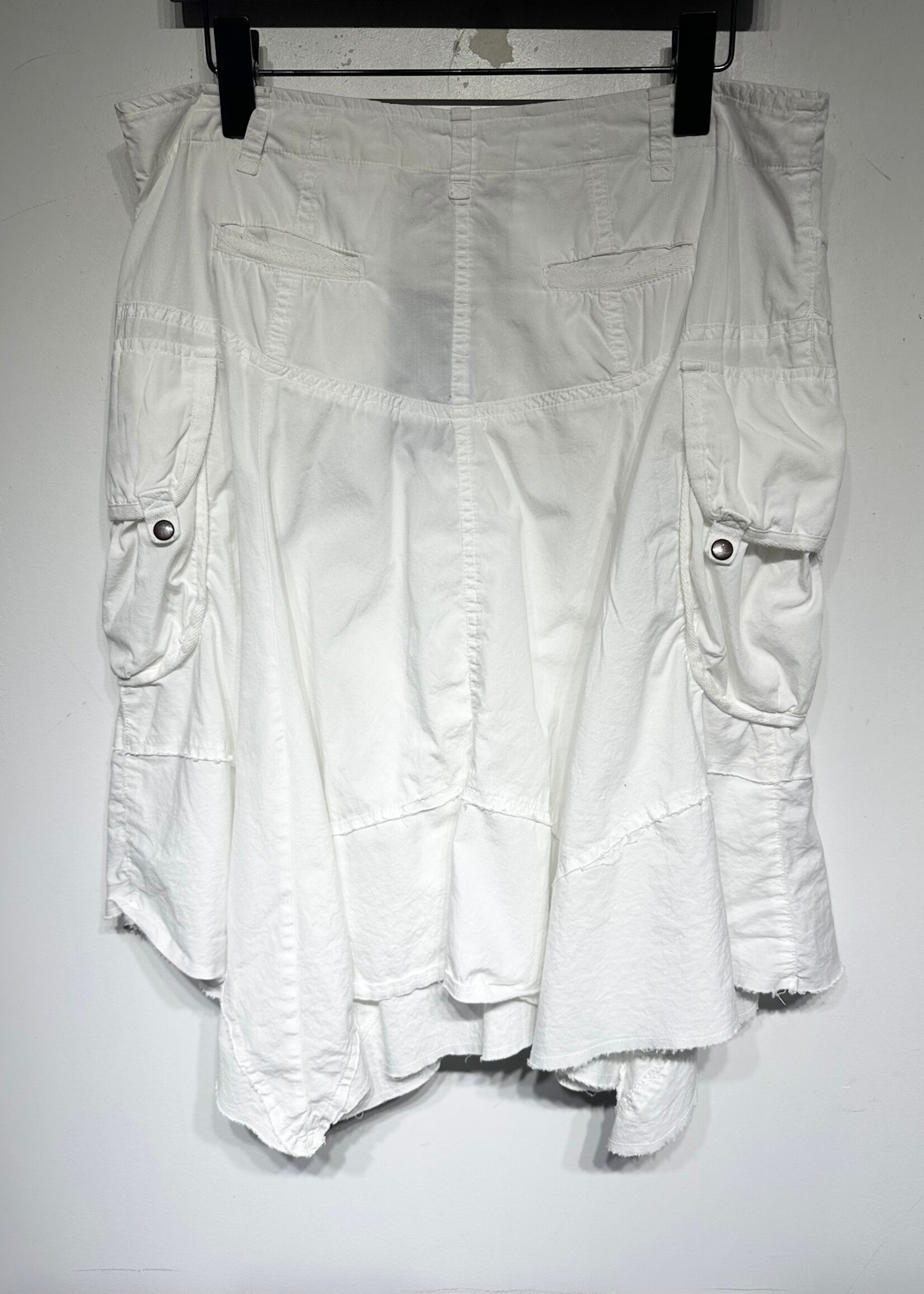DEREK HEART WHITE PLEATED SKIRT 33