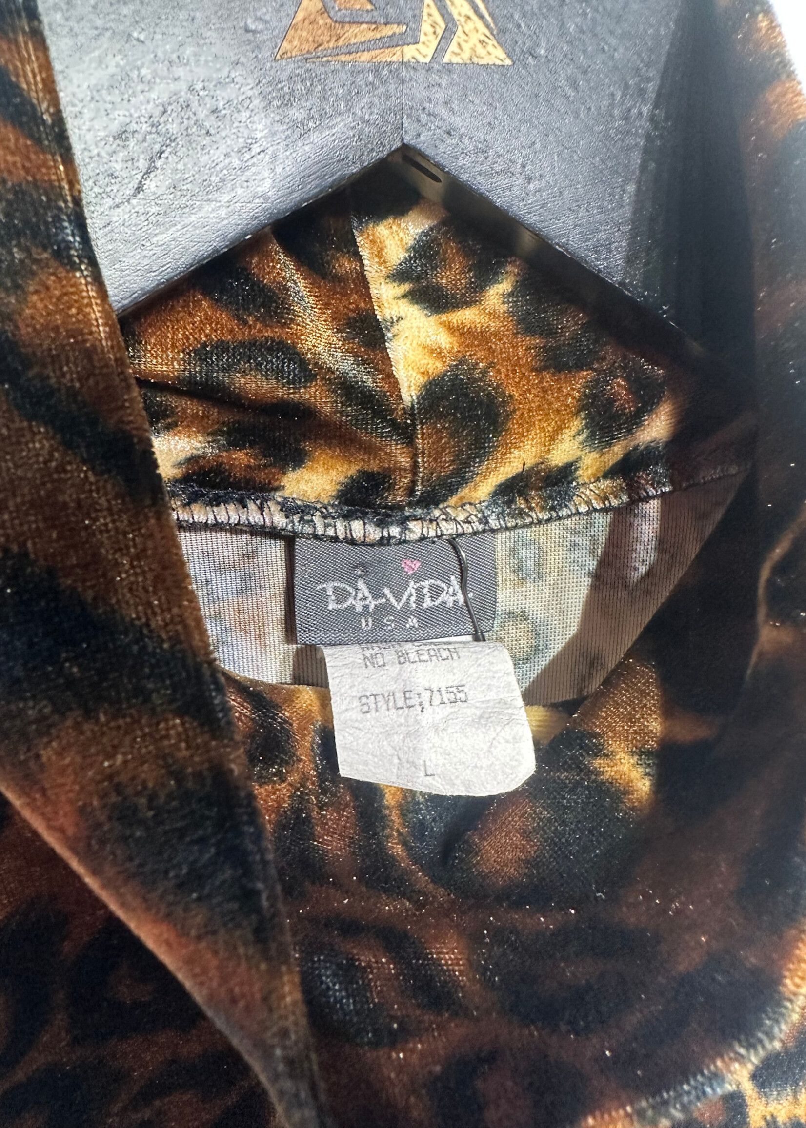 Da Vida Y2K Leopard Velvet Set Fits M