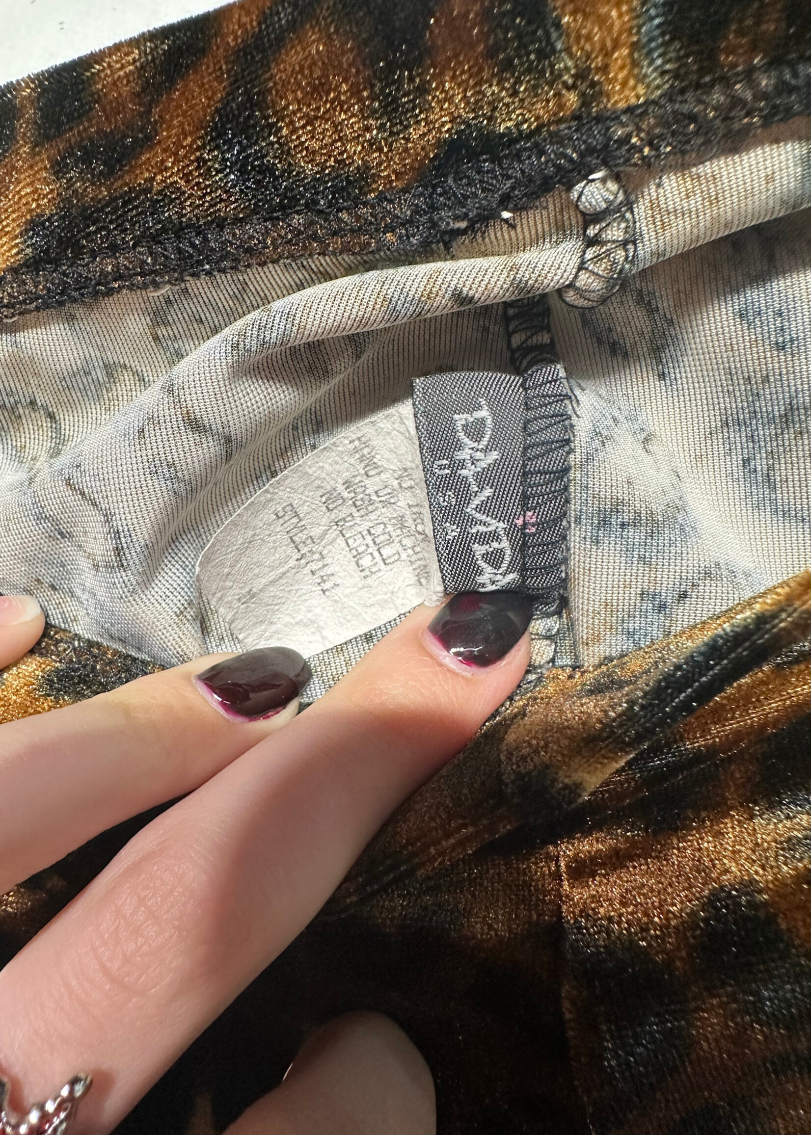 Da Vida Y2K Leopard Velvet Set Fits M