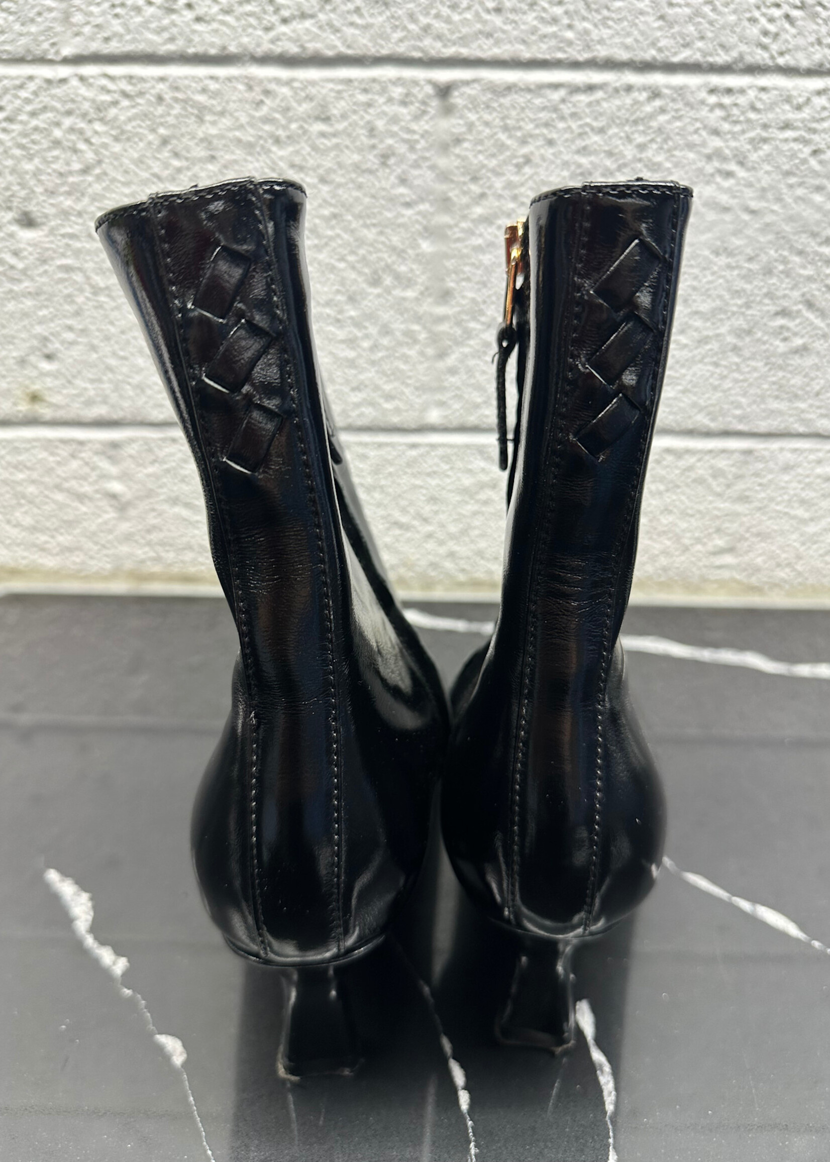 Bottega Veneta Black Patent Leather Booties 41/Fem 10