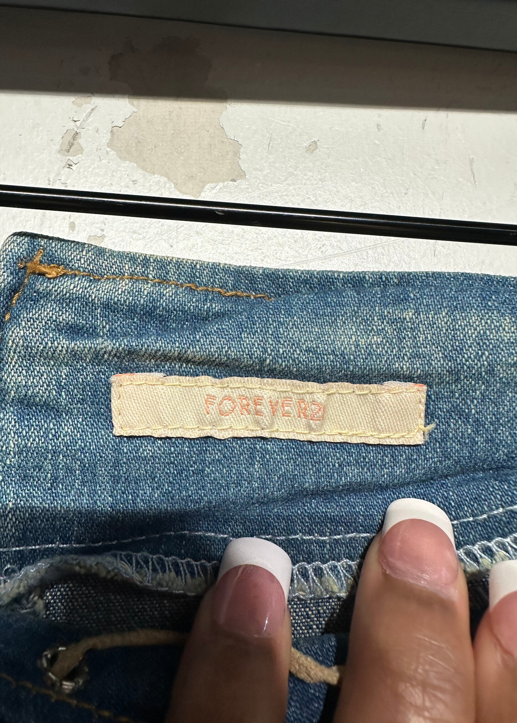 F21 Y2K Lace Front Ombre Denim Capris 26 AS IS