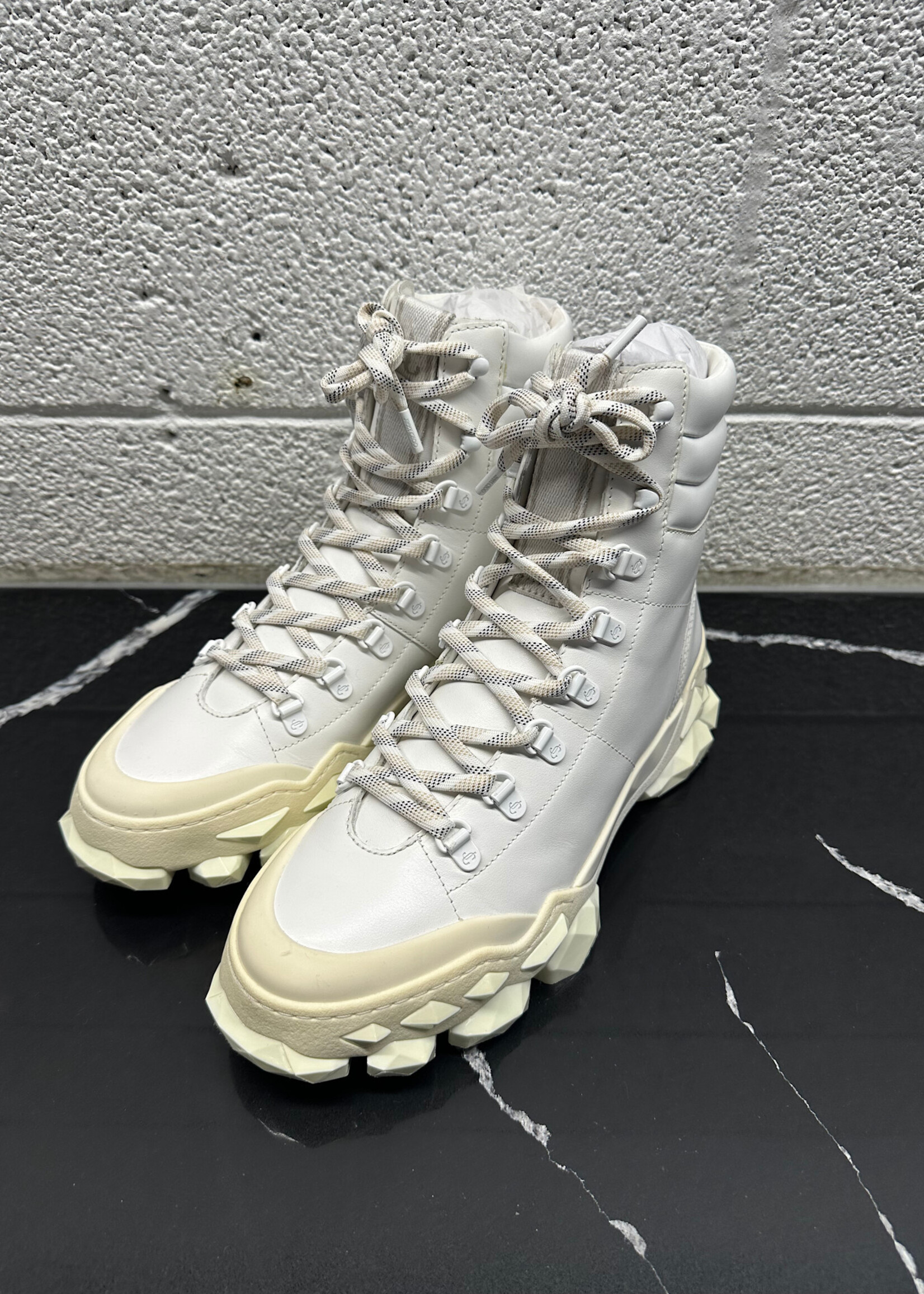 Jimmy Choo Diamond X Hike White Boots 8 Fem