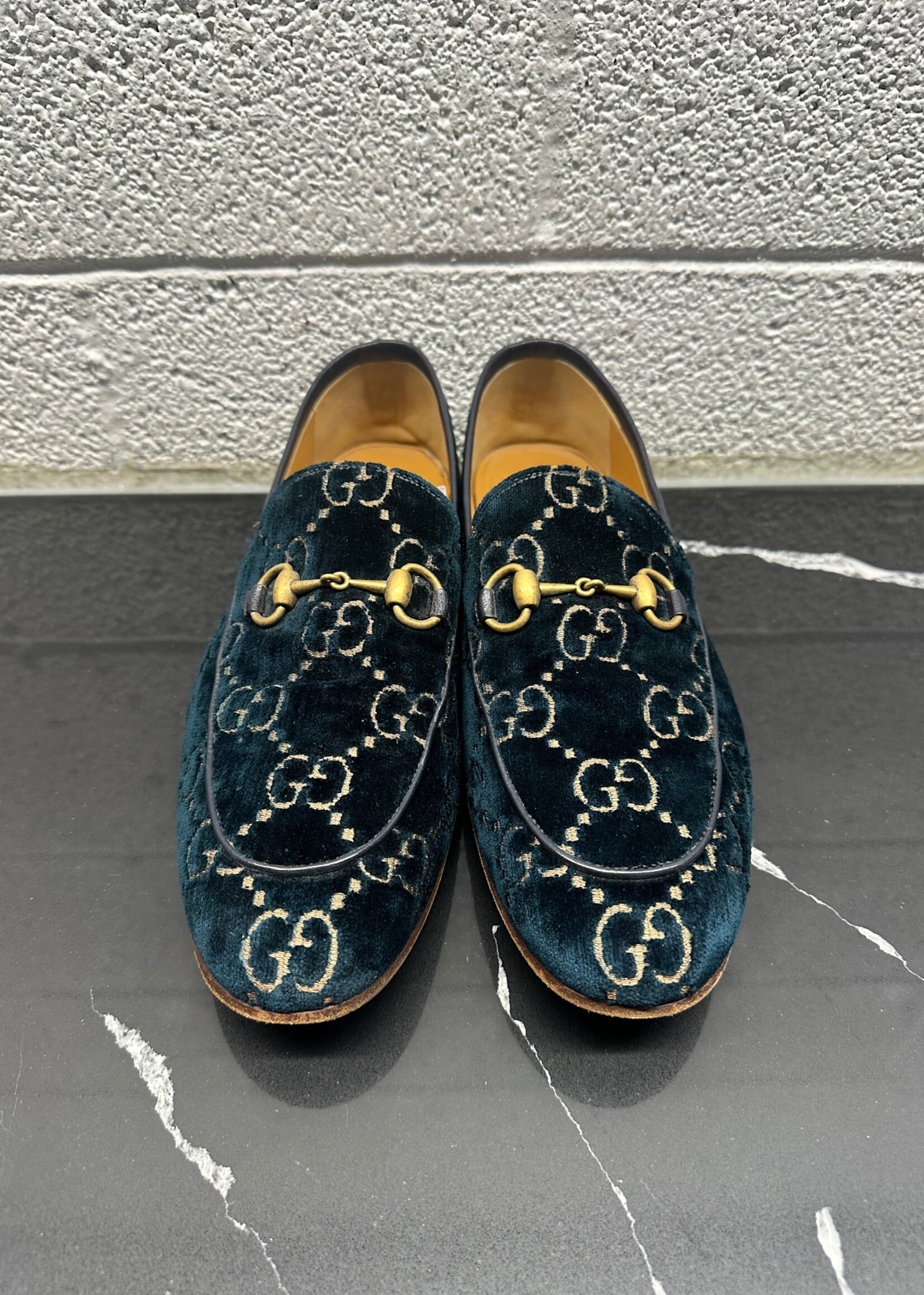 Gucci GG Velvet Logo Loafers Masc 9