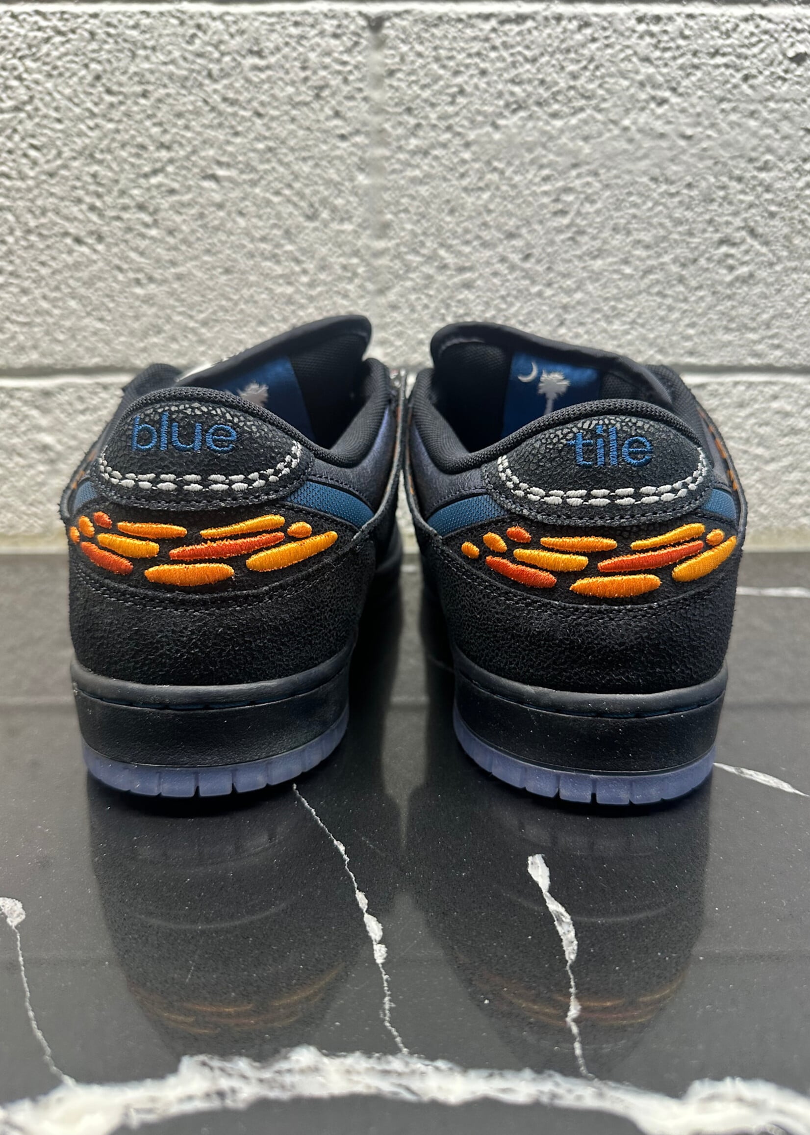 Nike SB Blue Tile Friends & Family Masc 12