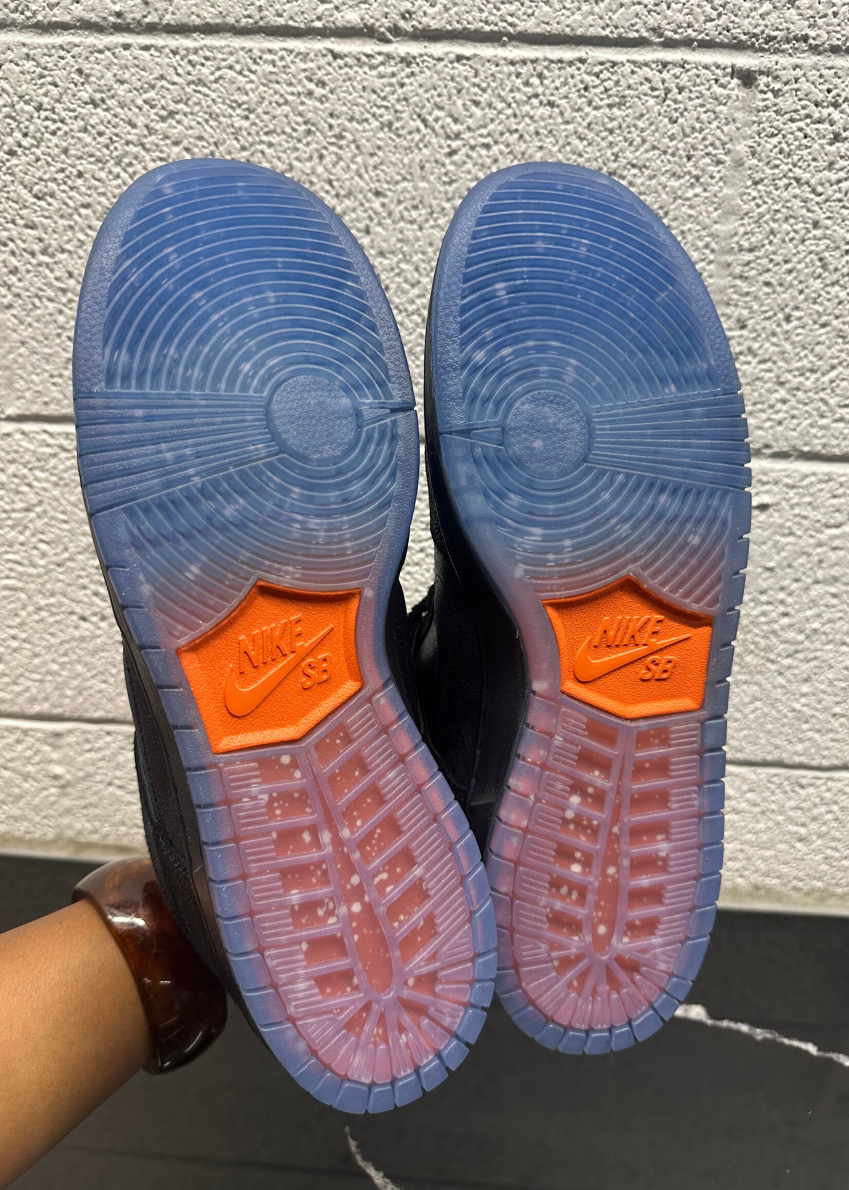 Nike SB Blue Tile Friends & Family Masc 12