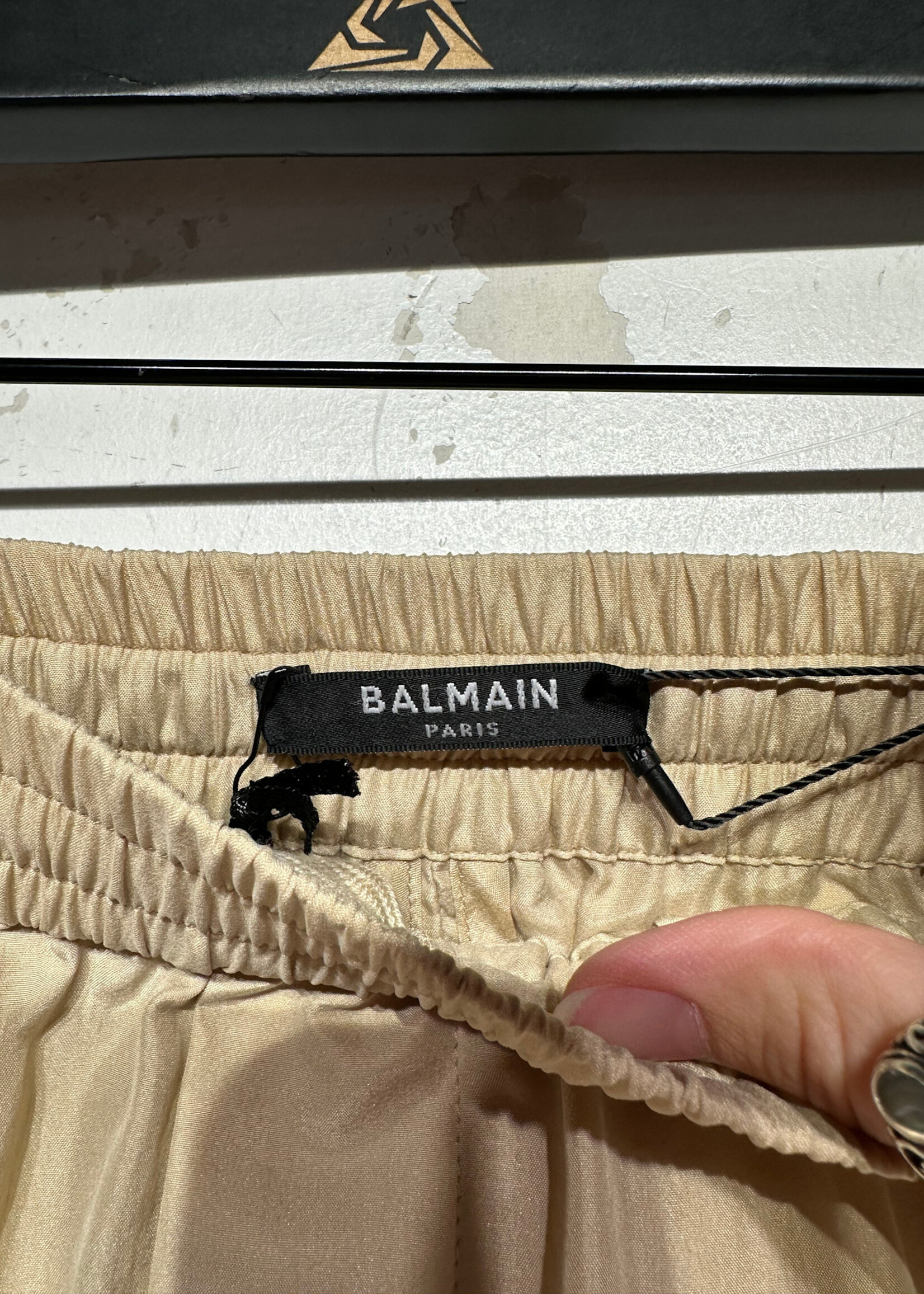 Balmain Paris Sun Emblem Shorts Masc 30