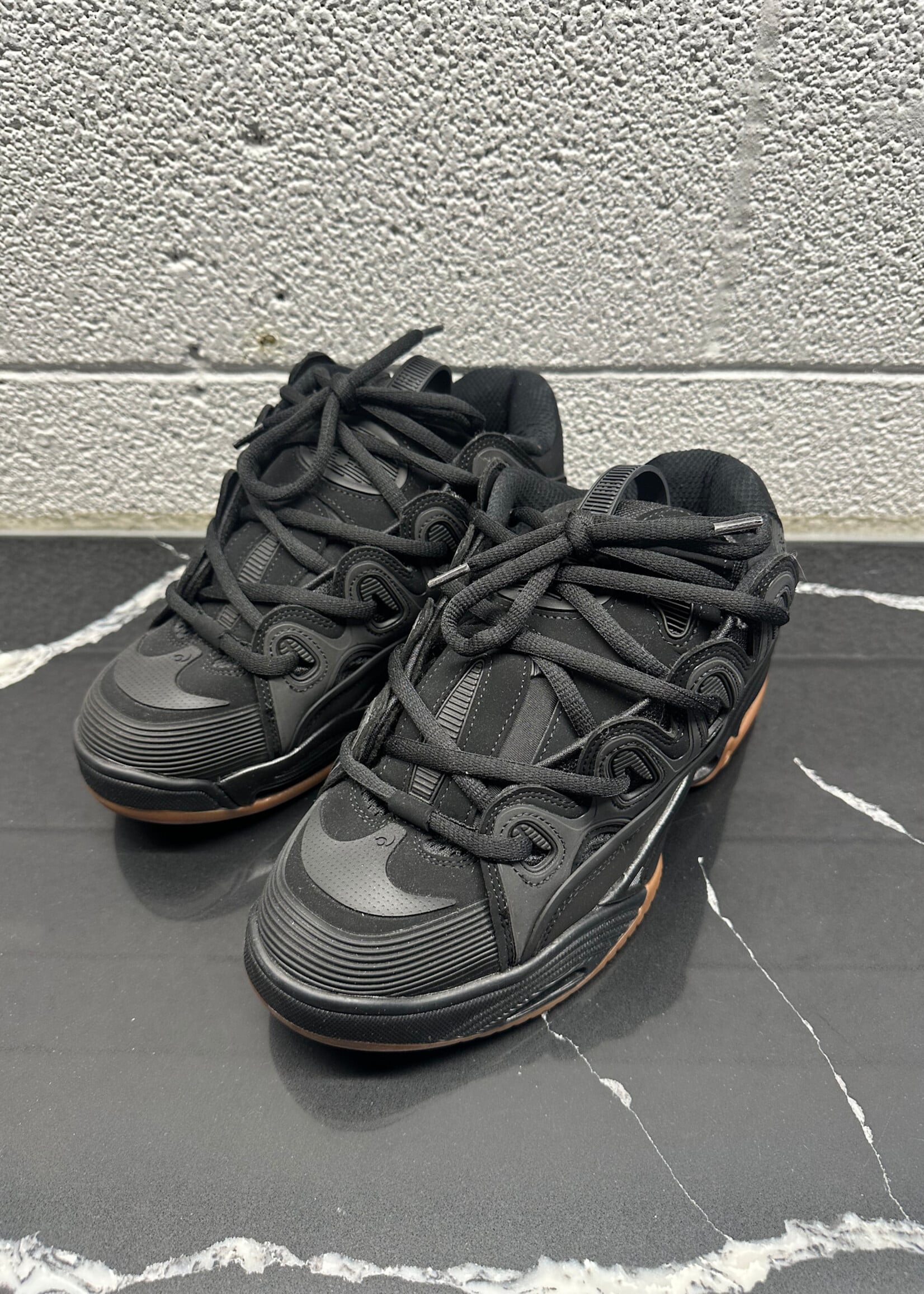 Osiris D3 Black Gum Sole Sneaker 11