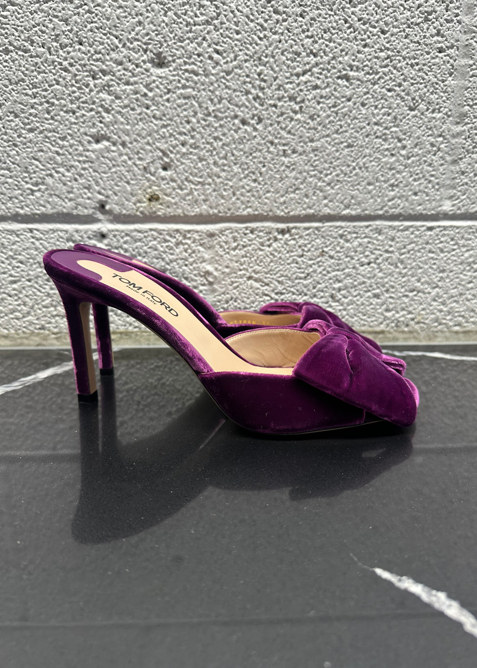 Tom  Ford Purple Velvet Bow Heels Fem 38.5 / 8