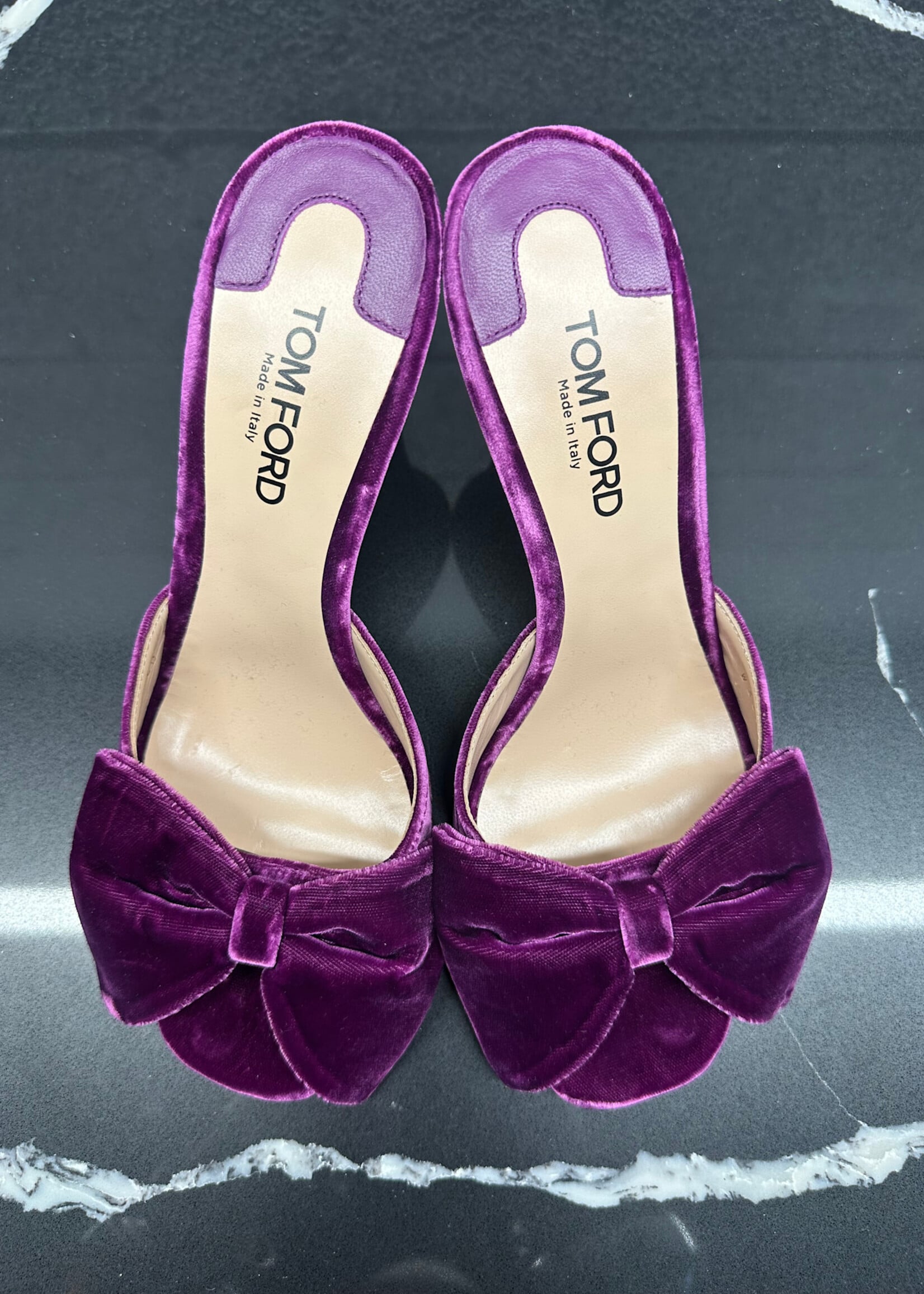 Tom Ford Purple Velvet Bow Heels Fem 38 / 7.5
