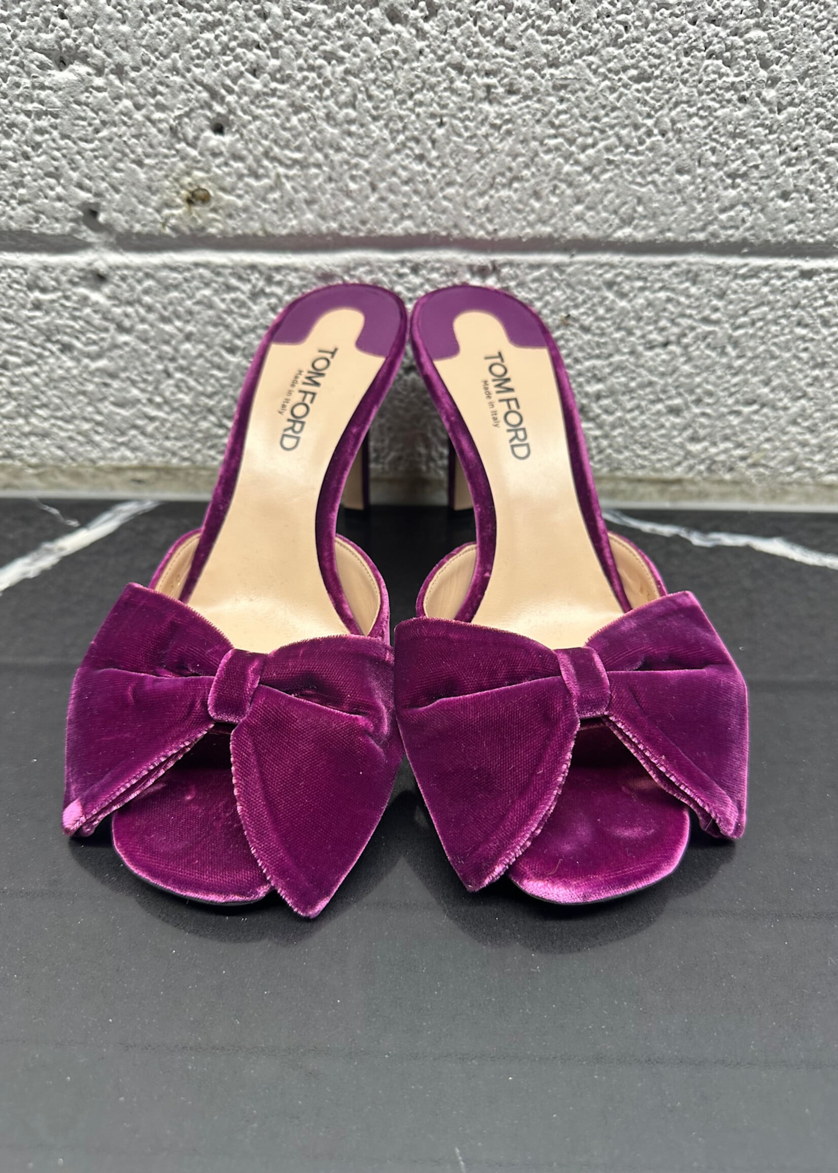 Tom Ford Purple Velvet Bow Heels Fem 38 / 7.5