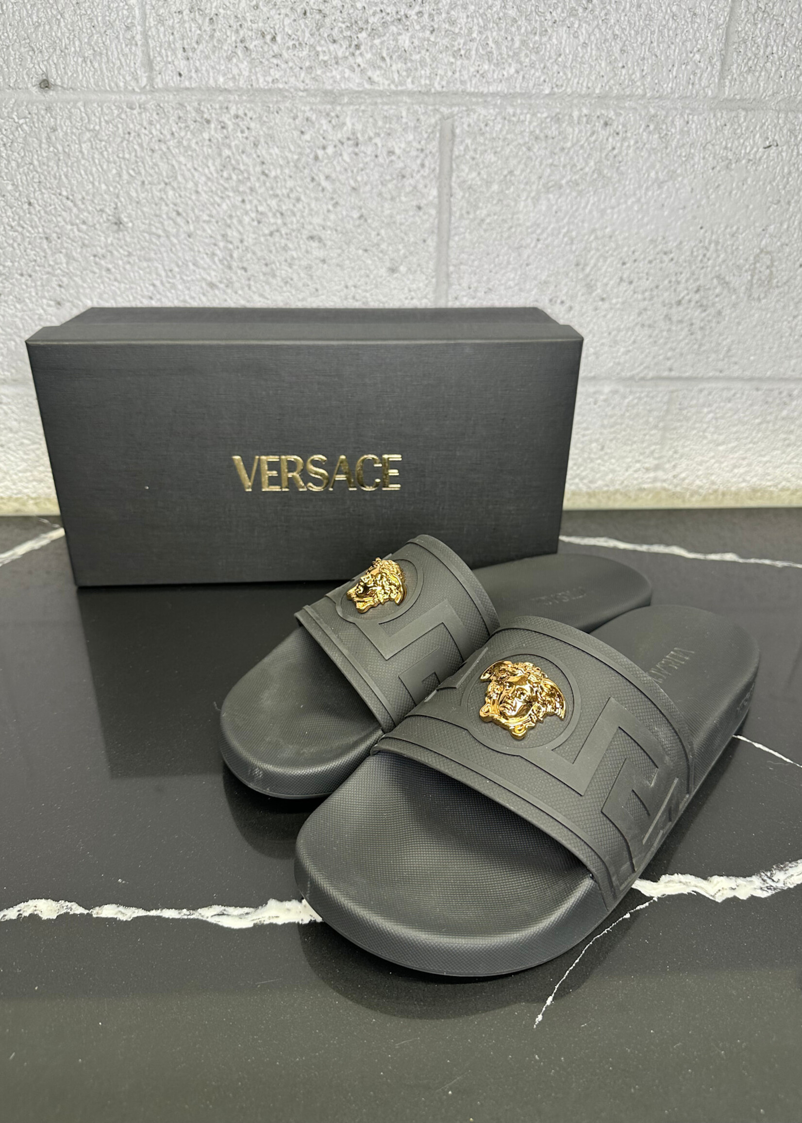 Versace Black Medusa Slides Masc 13