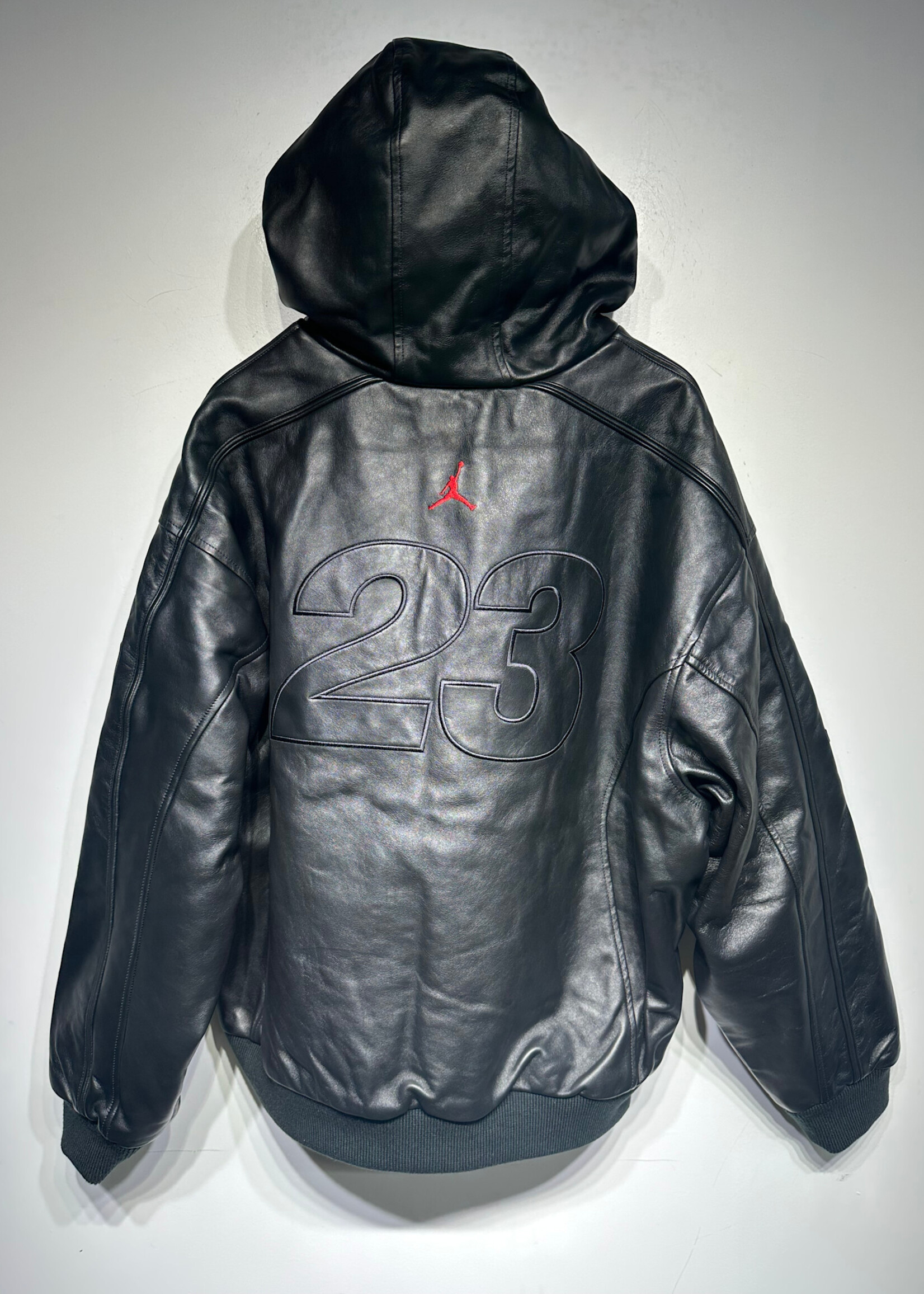 Supreme x Jordan Hooded Leather JKT Black Masc XXL
