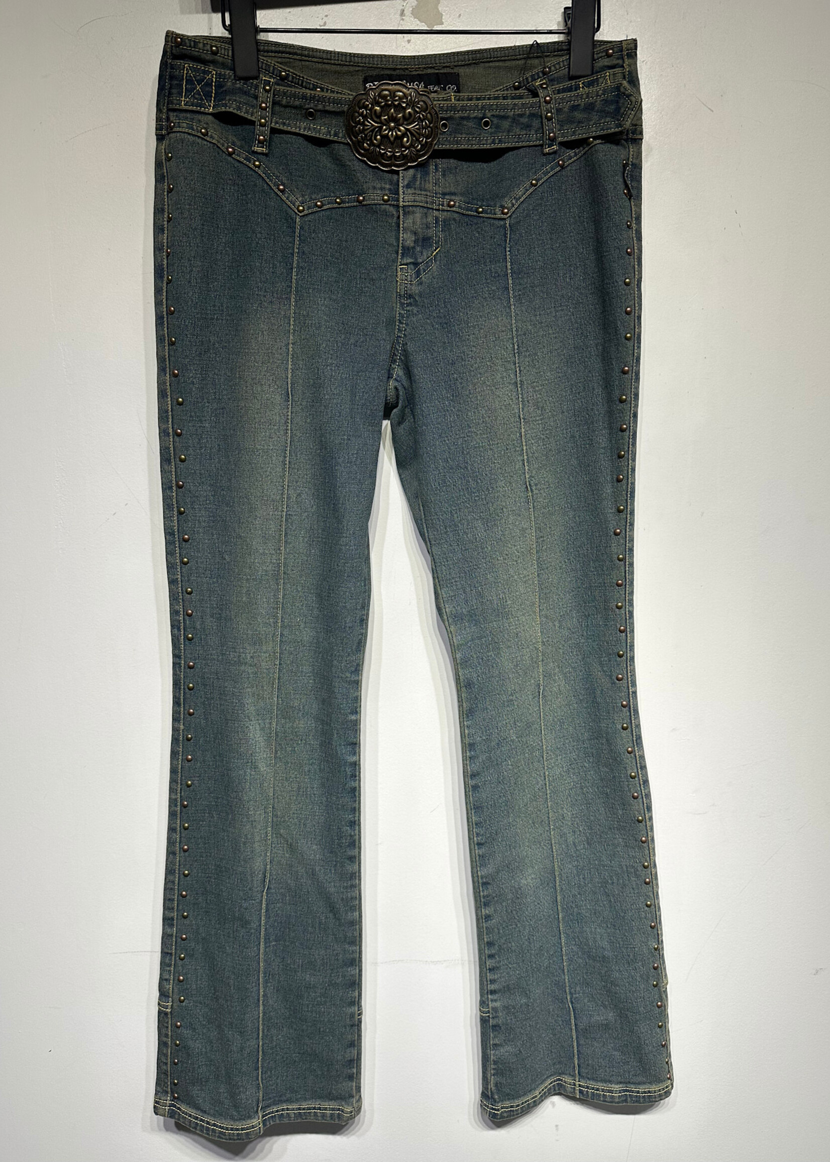 Revolt USA Studded Belted Y2K Jeans 11/Fem 31