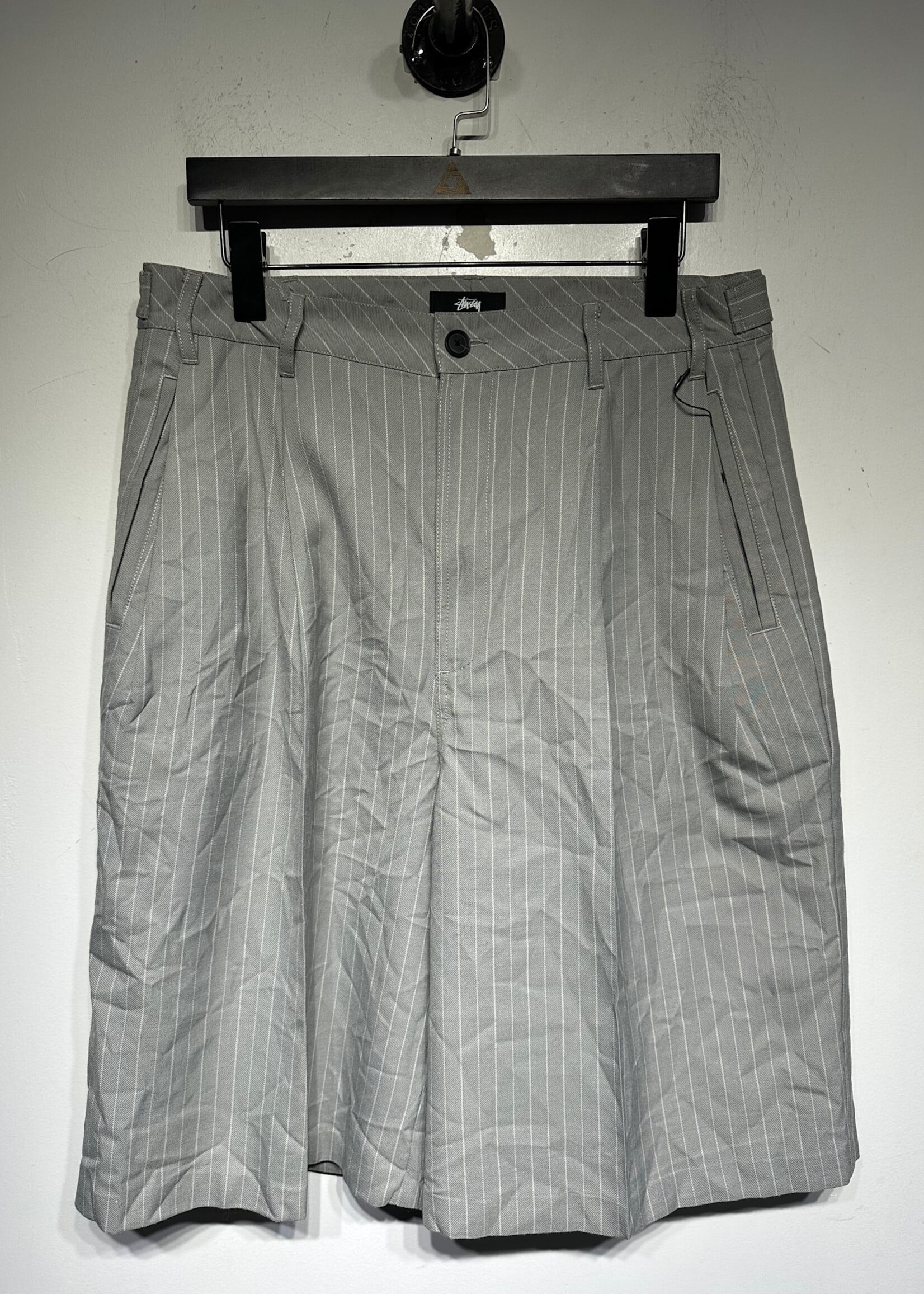 Stussy Grey Pinstripe Wrinkle Shorts Unisex 30