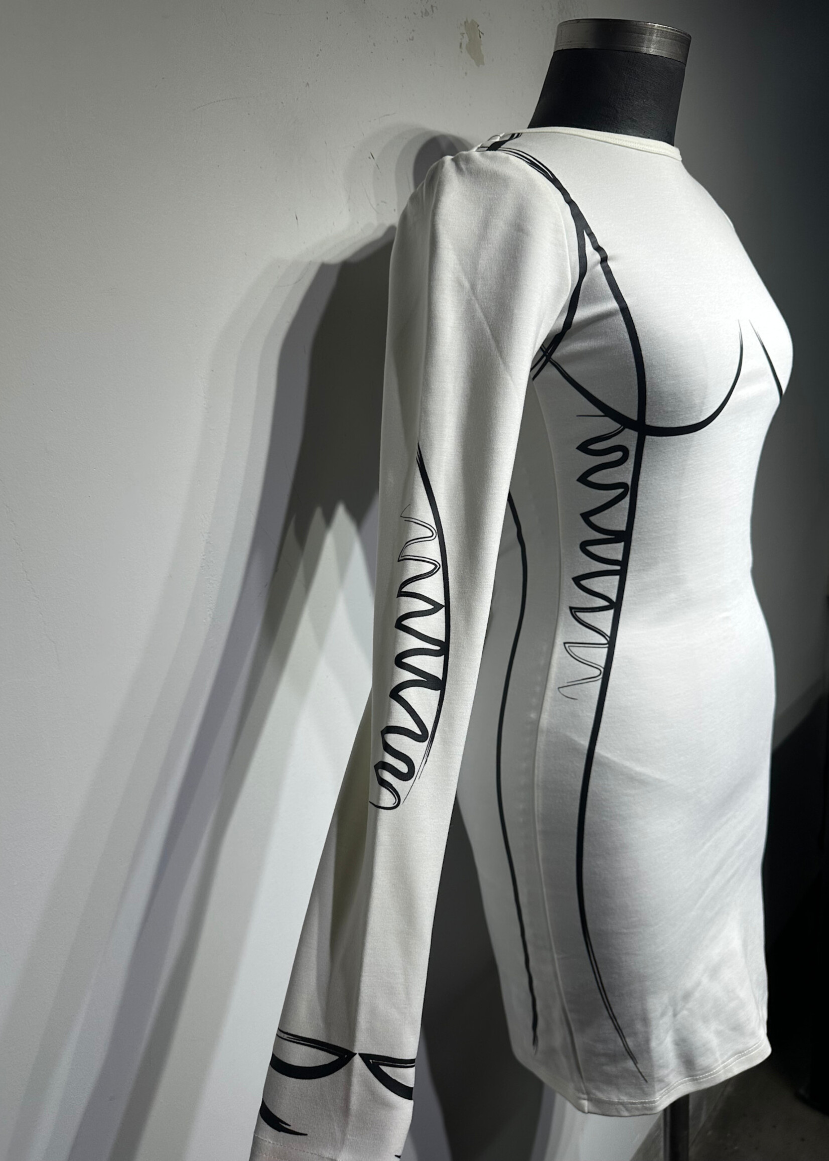 Maniere de Voir White Black Scribble Bodycon Dress M