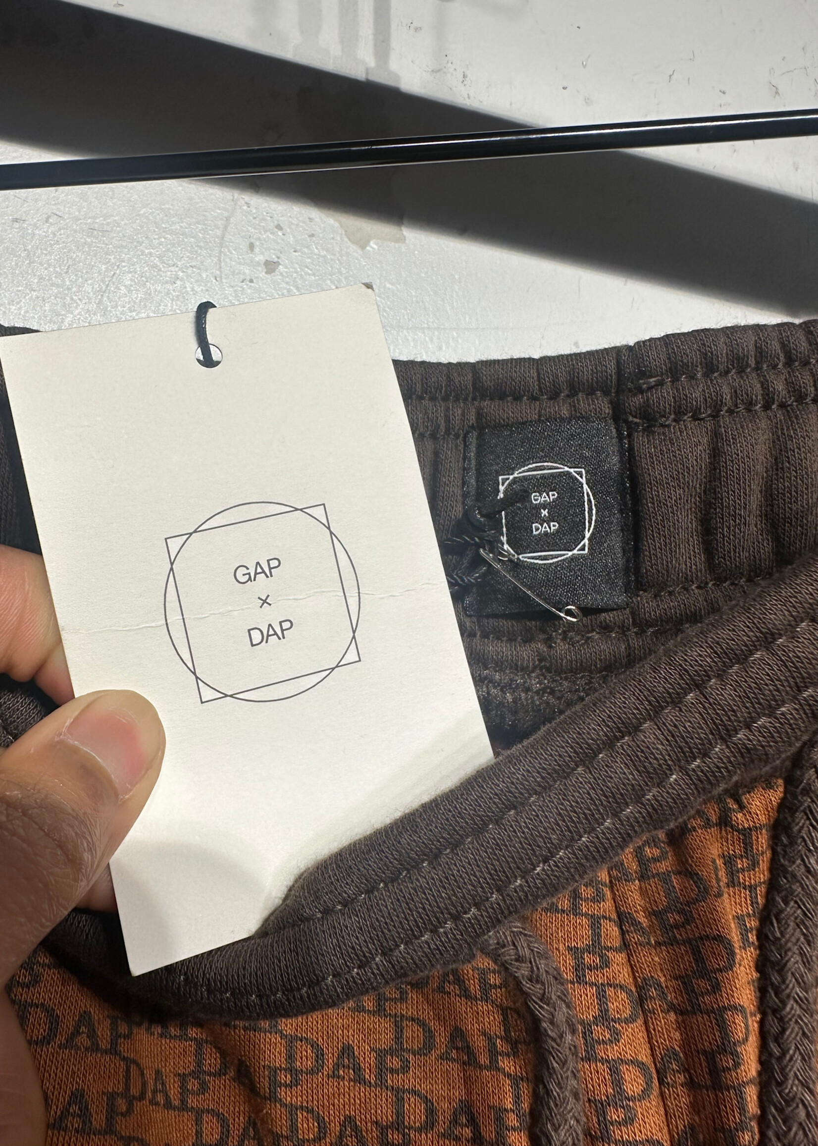 Gap x Dapper Dan Monogram Sweatpants Masc 38
