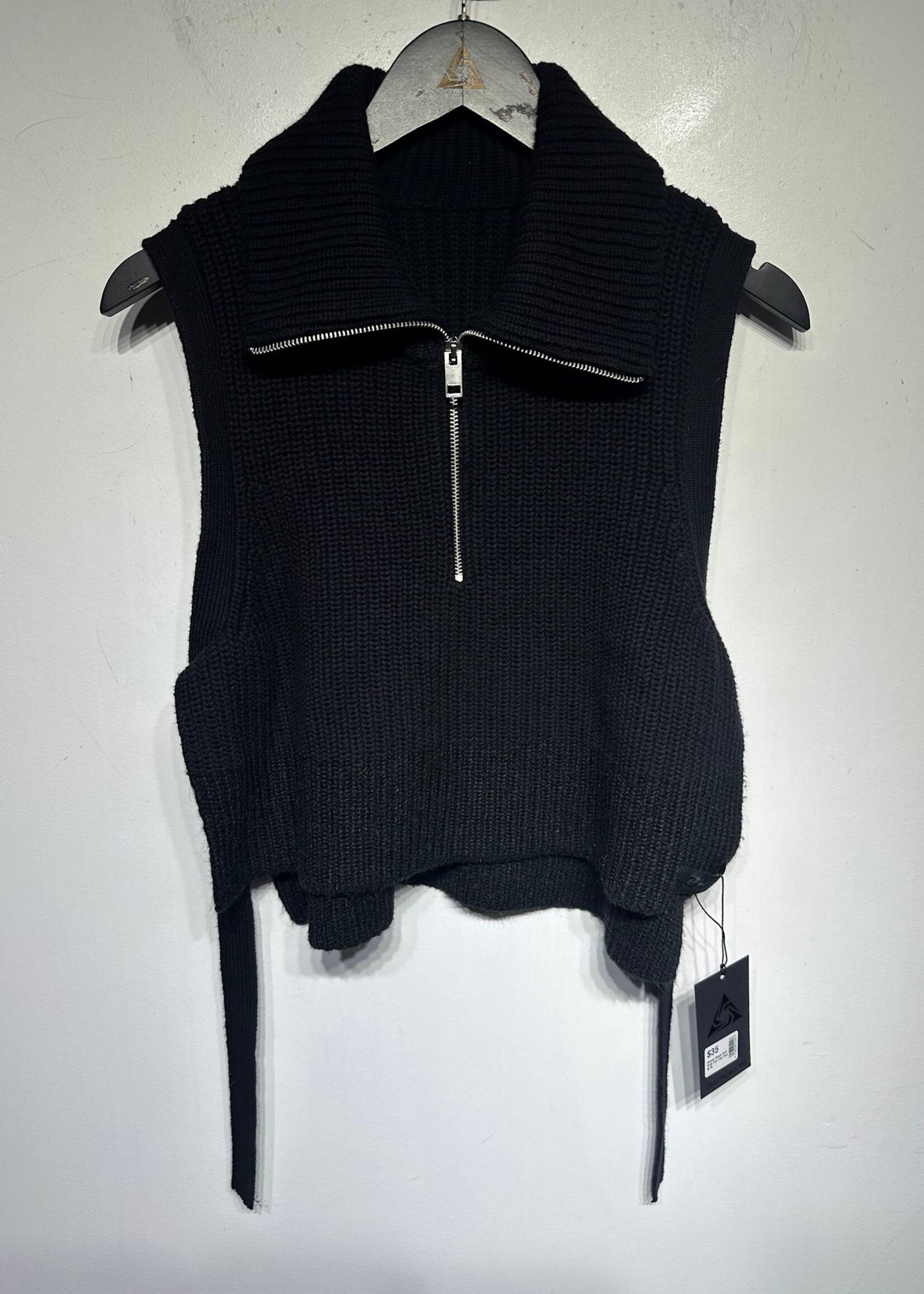 Diesel Black Knit Side Cut Top Fem M