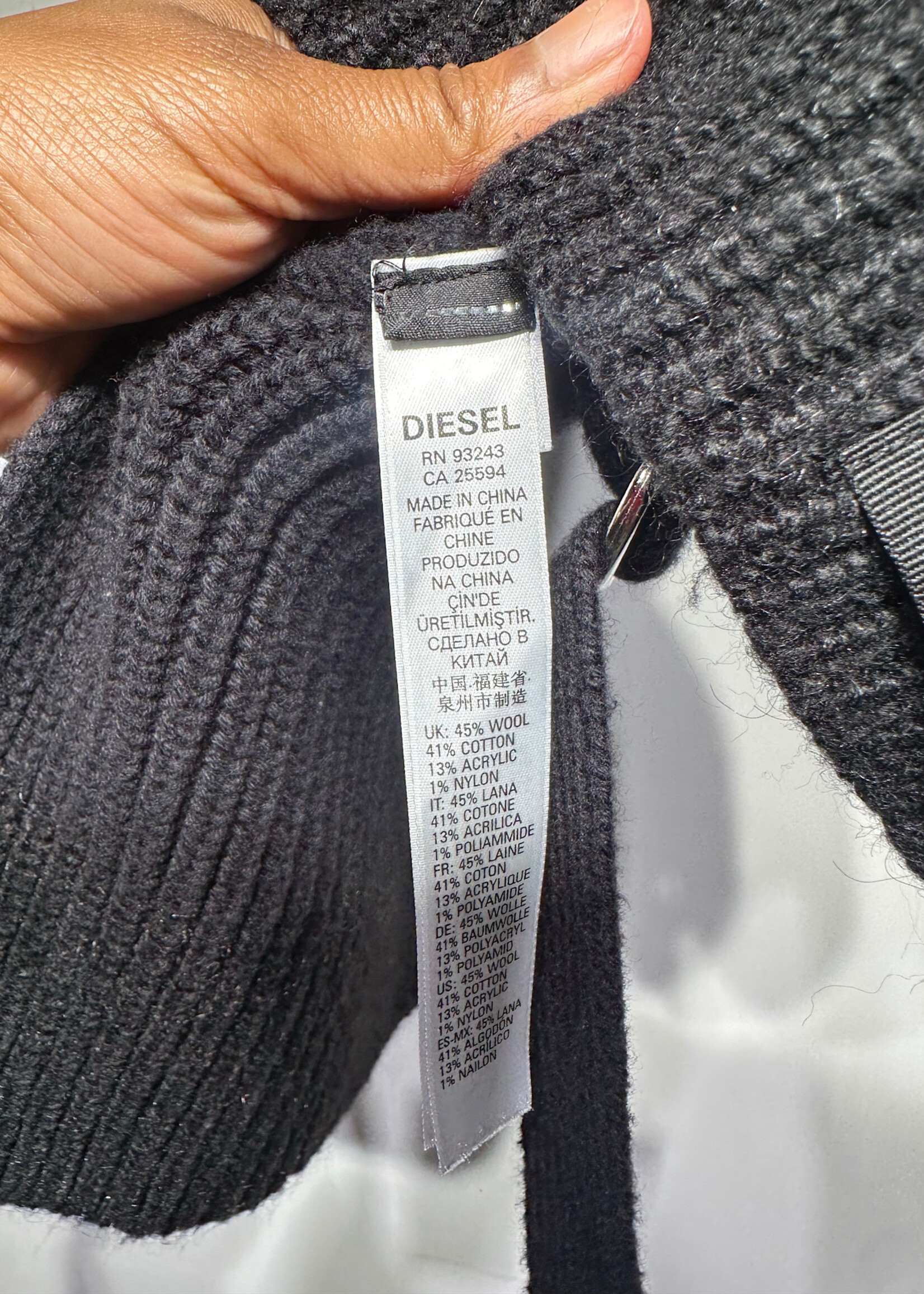 Diesel Black Knit Side Cut Top Fem M