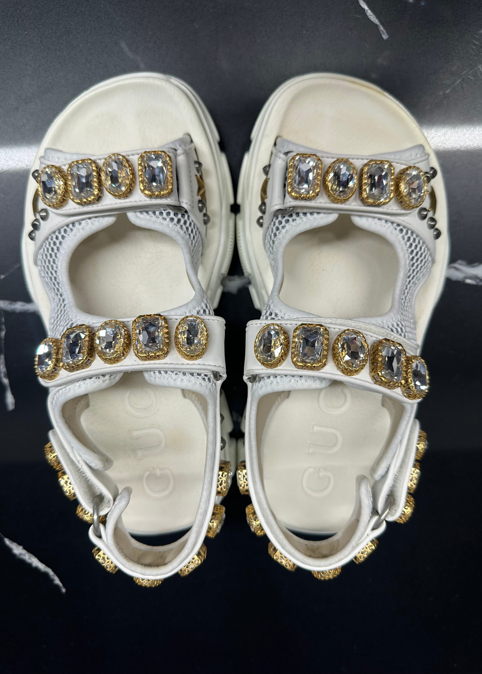 Gucci Aguru Crystal White Sandals 38/7.5 Fem