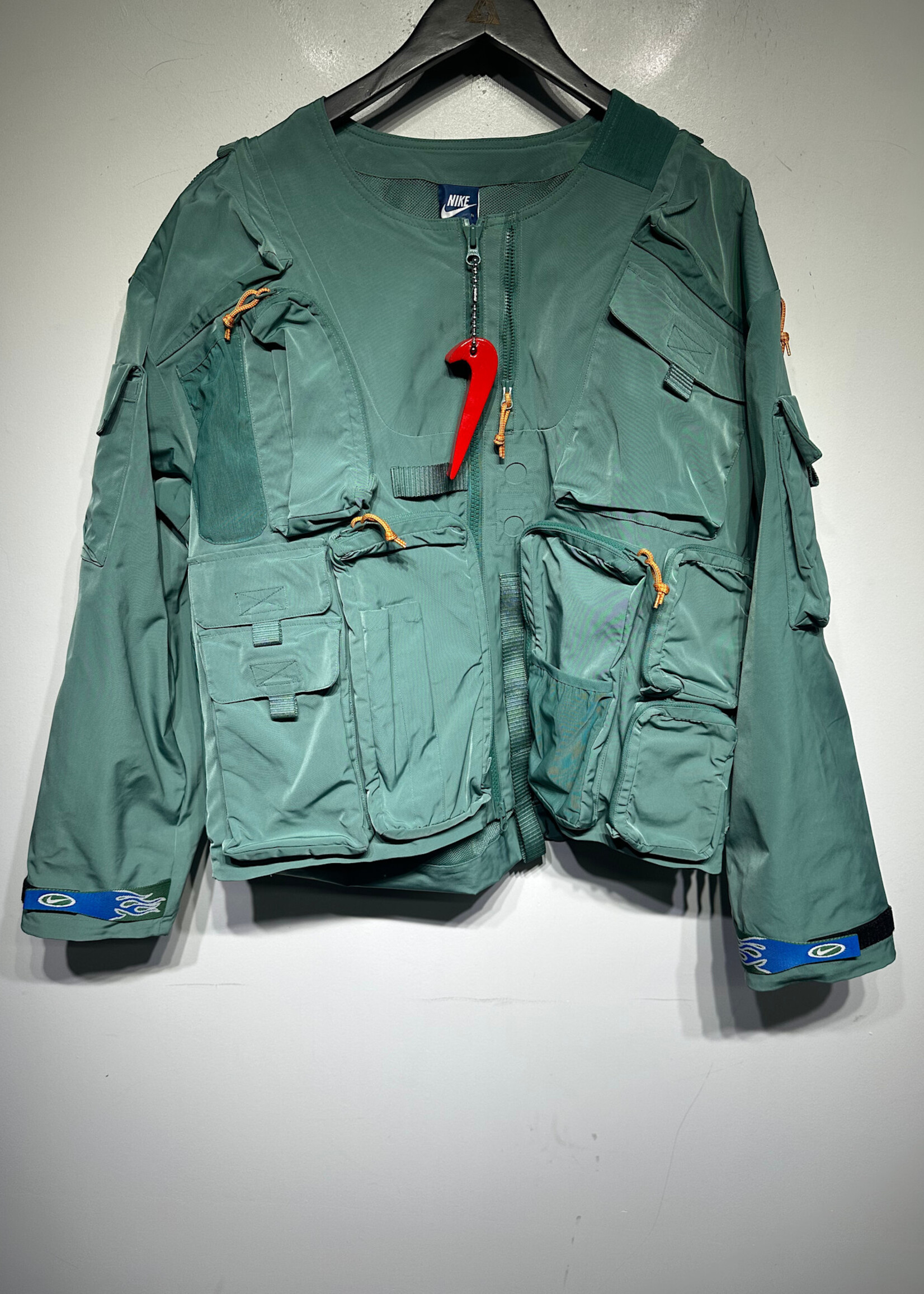 Nike Green Multi Cargo Pocket Zip Vest Masc M