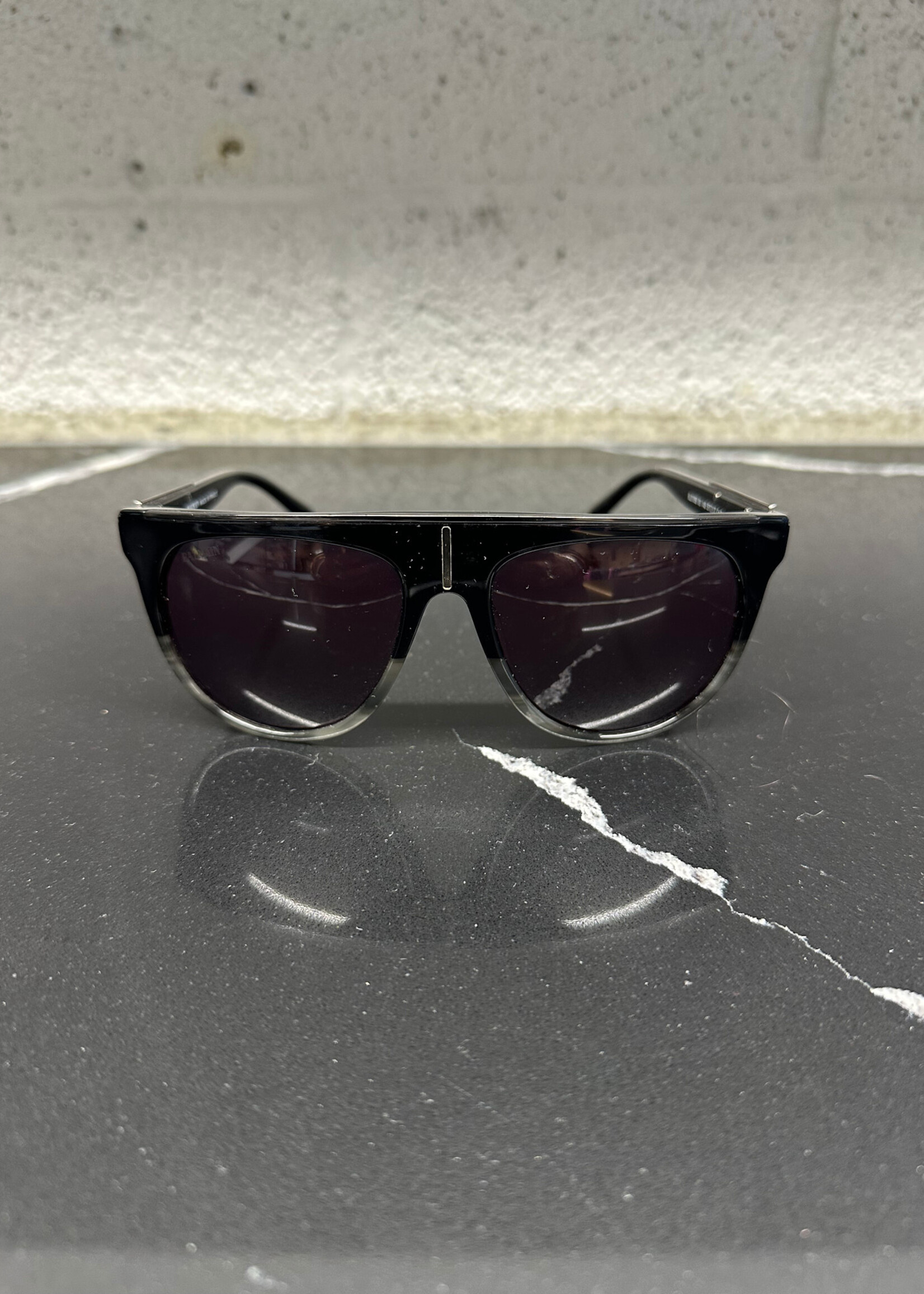 Balmain BL2105B With Case