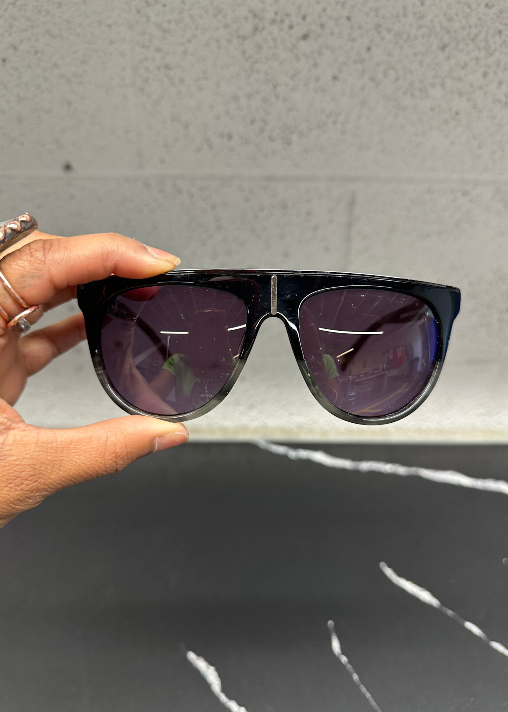Balmain BL2105B With Case