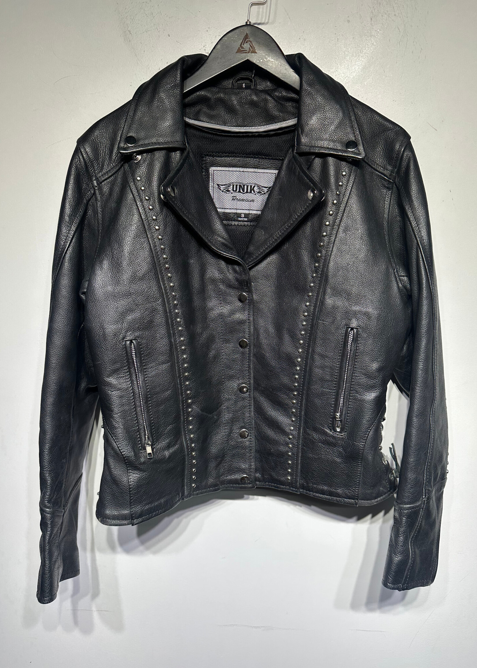 Unik Leather Embellished Moto Leather Jacket Fem S