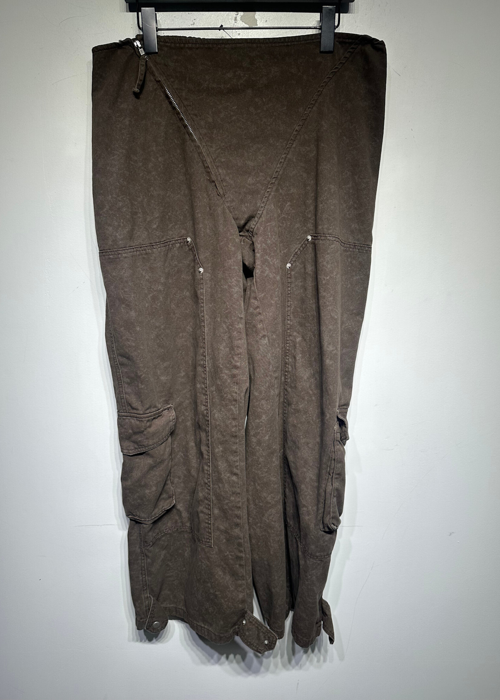 Akira Brown Cargo Zip Crotch Wide Leg Pants 37