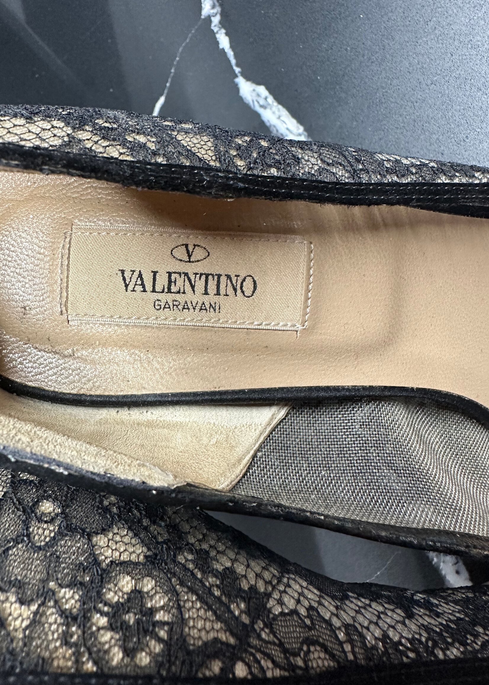 Valentino Black Bow Lace Stilettos 40/9