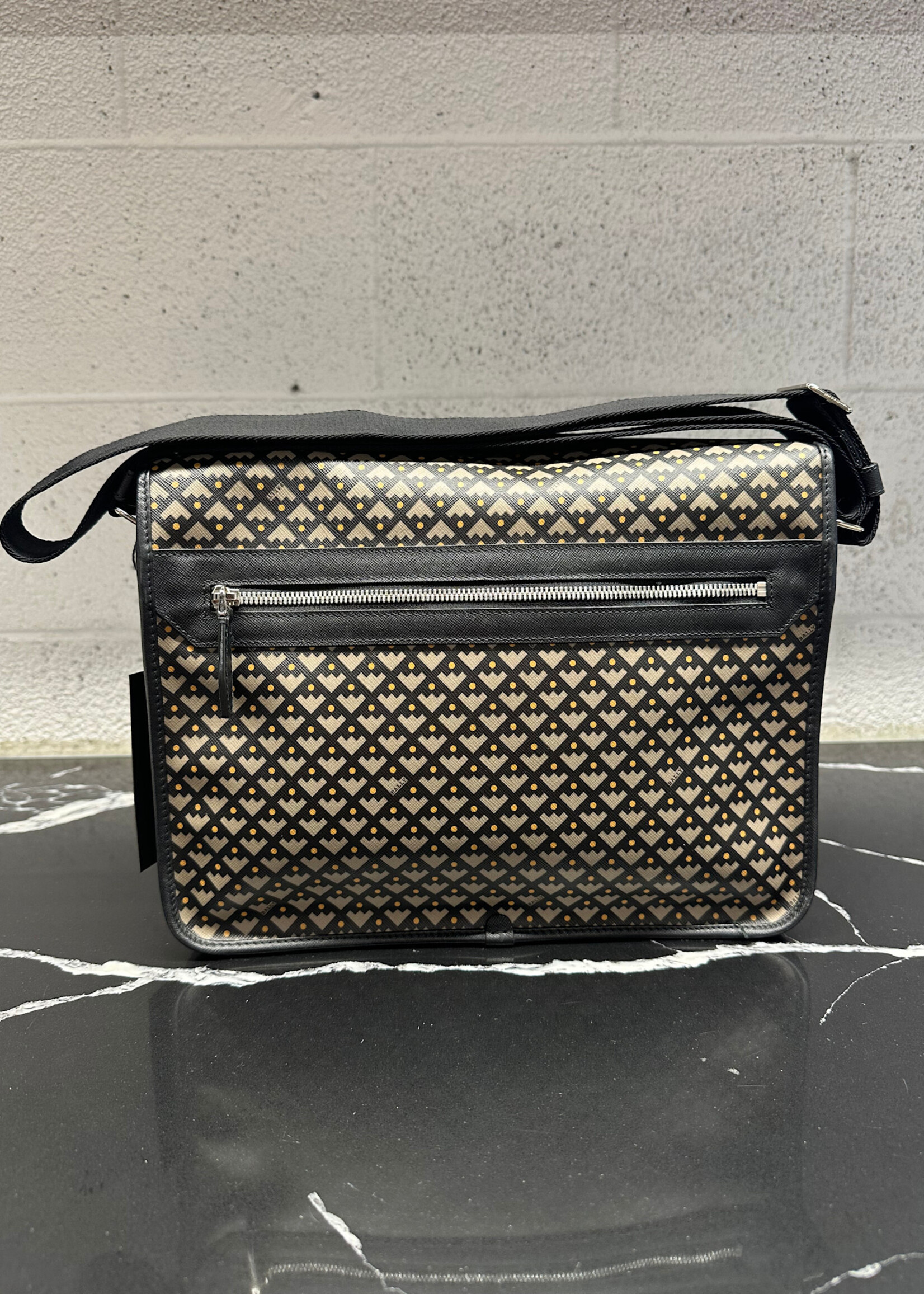 Bally Eiger Small Messenger Bag OS