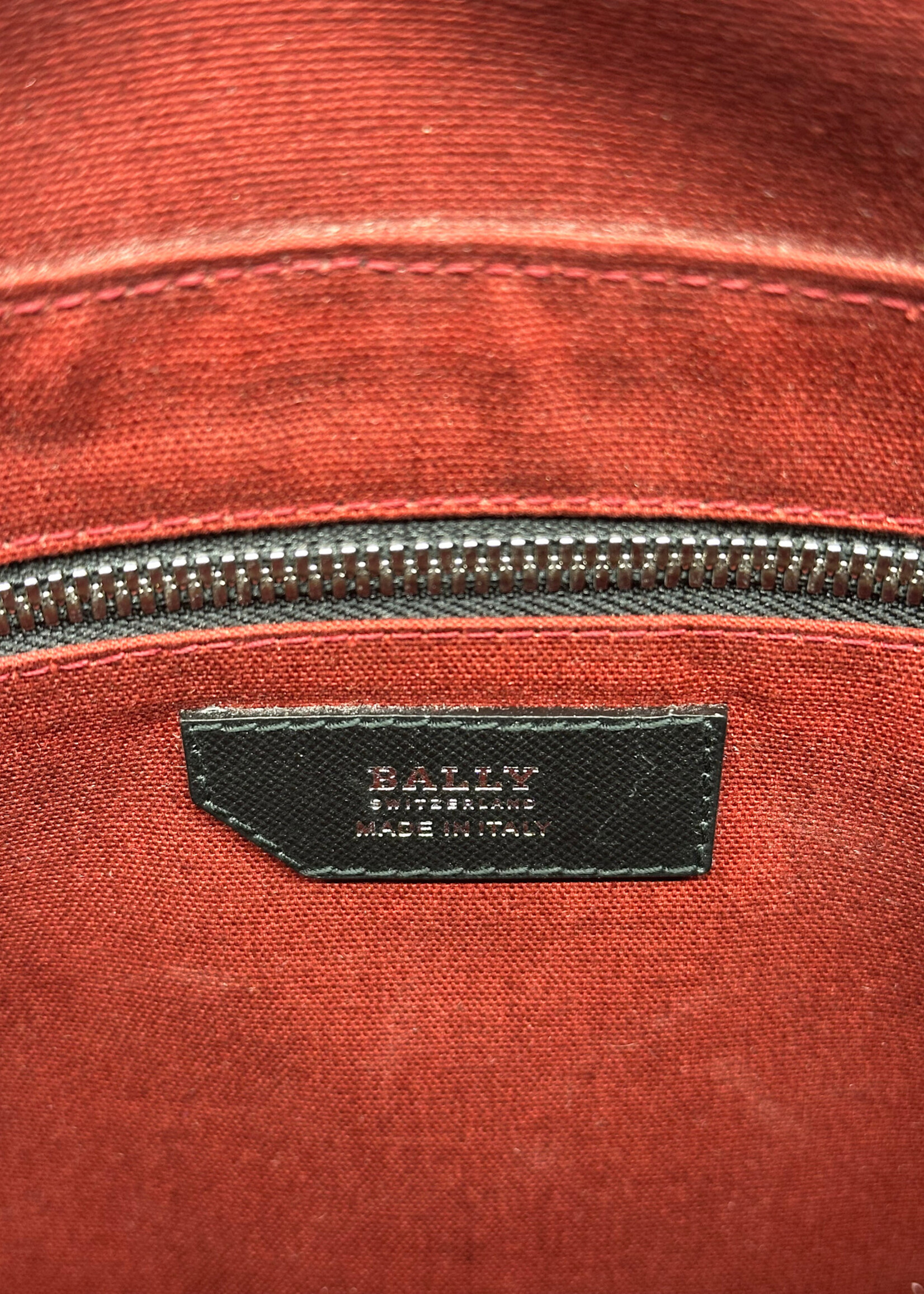 Bally Eiger Small Messenger Bag OS