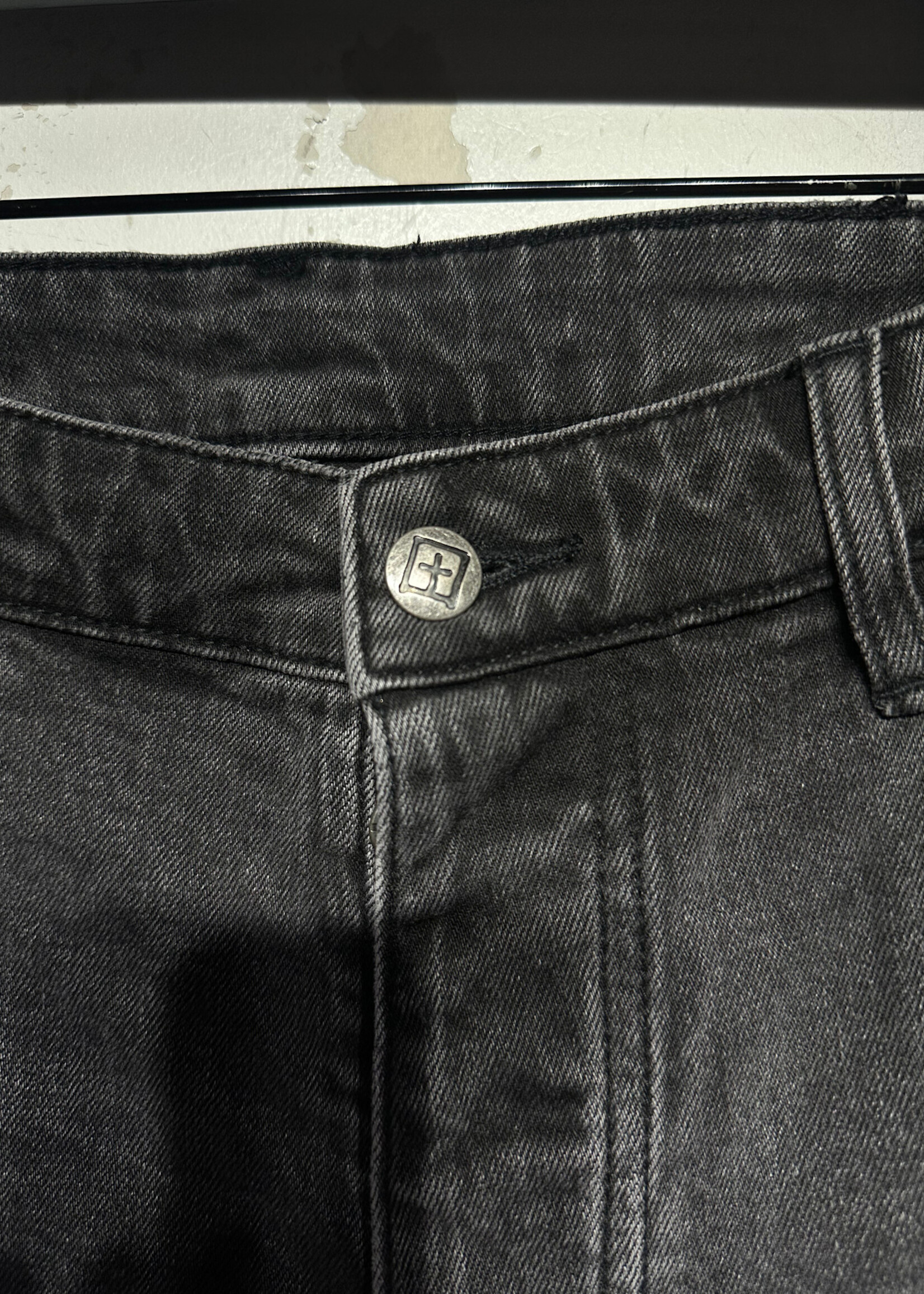 Ksubi NWT Black "Thrashed" Straight Denim Masc 34"