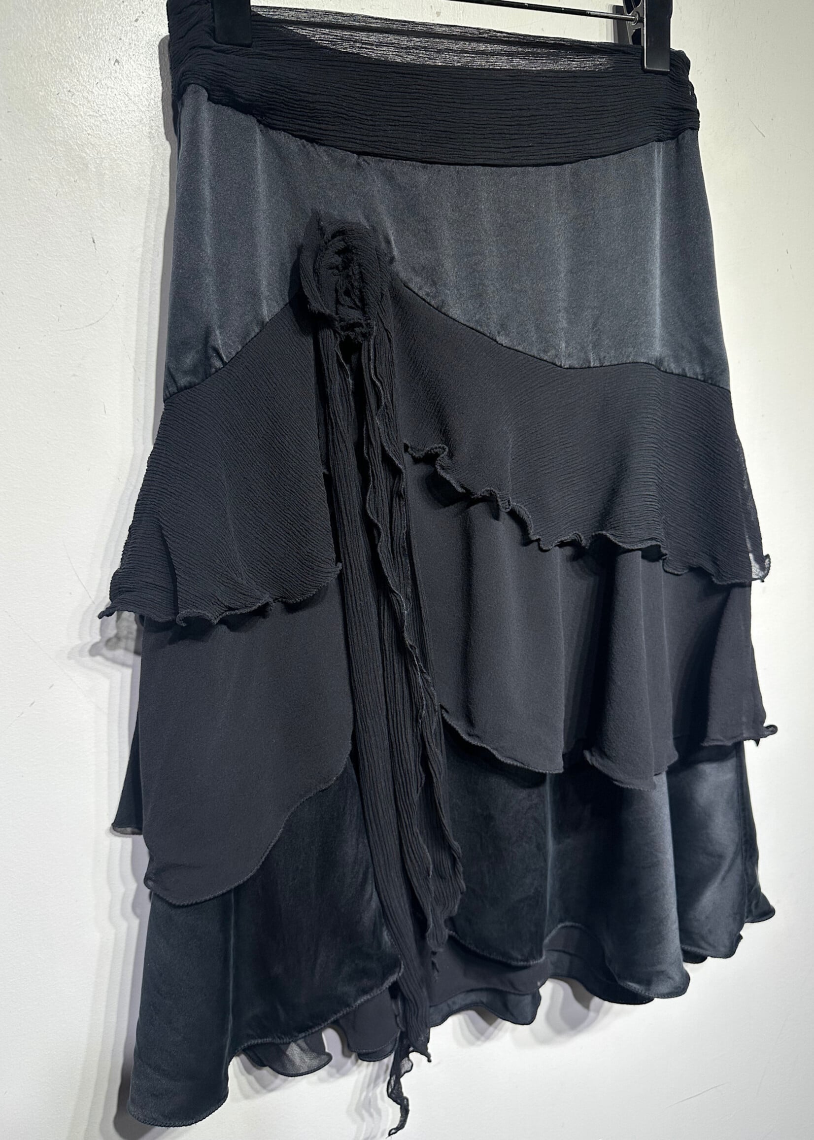 The Limited 100% Silk Black Layered Skirt Fem 24