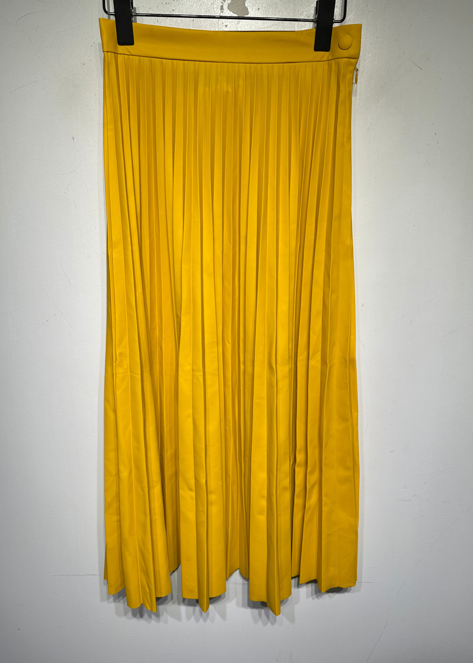 Maison Margiela MM6 Yellow Poly Skirt Fem 24