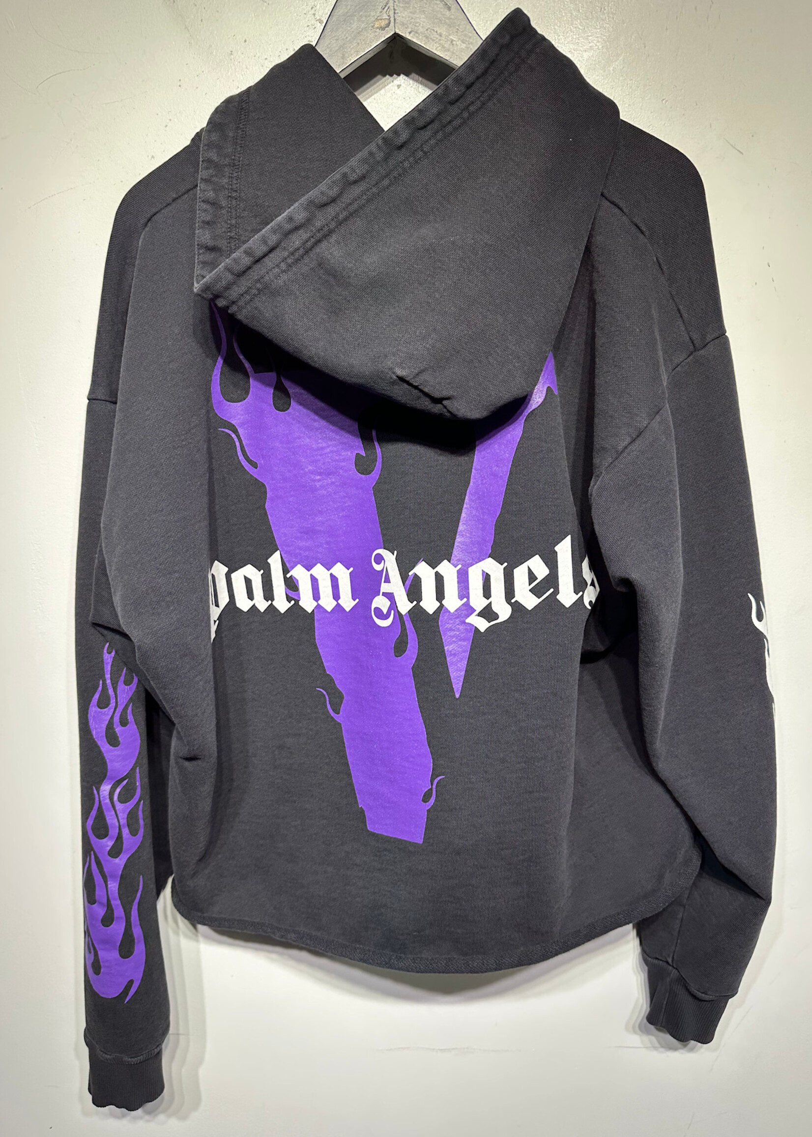 Vlone X Palm Angels Crop Hoodie M